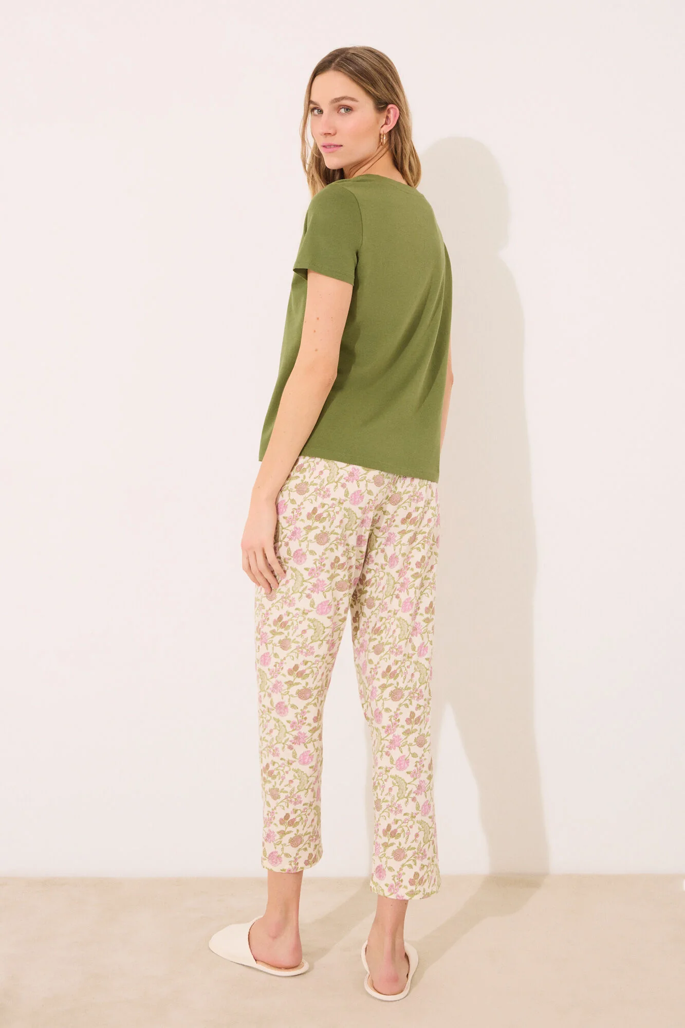 100% Cotton Carrot-Cut Floral Print Long Trousers - Image 2