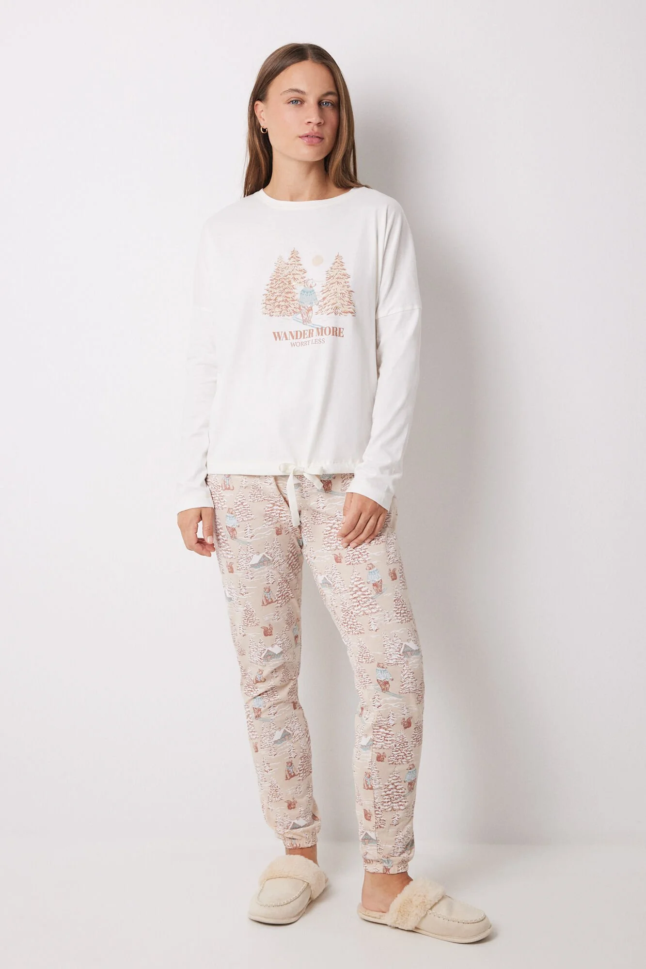 100% cotton long pajamas with Christmas print - Image 3