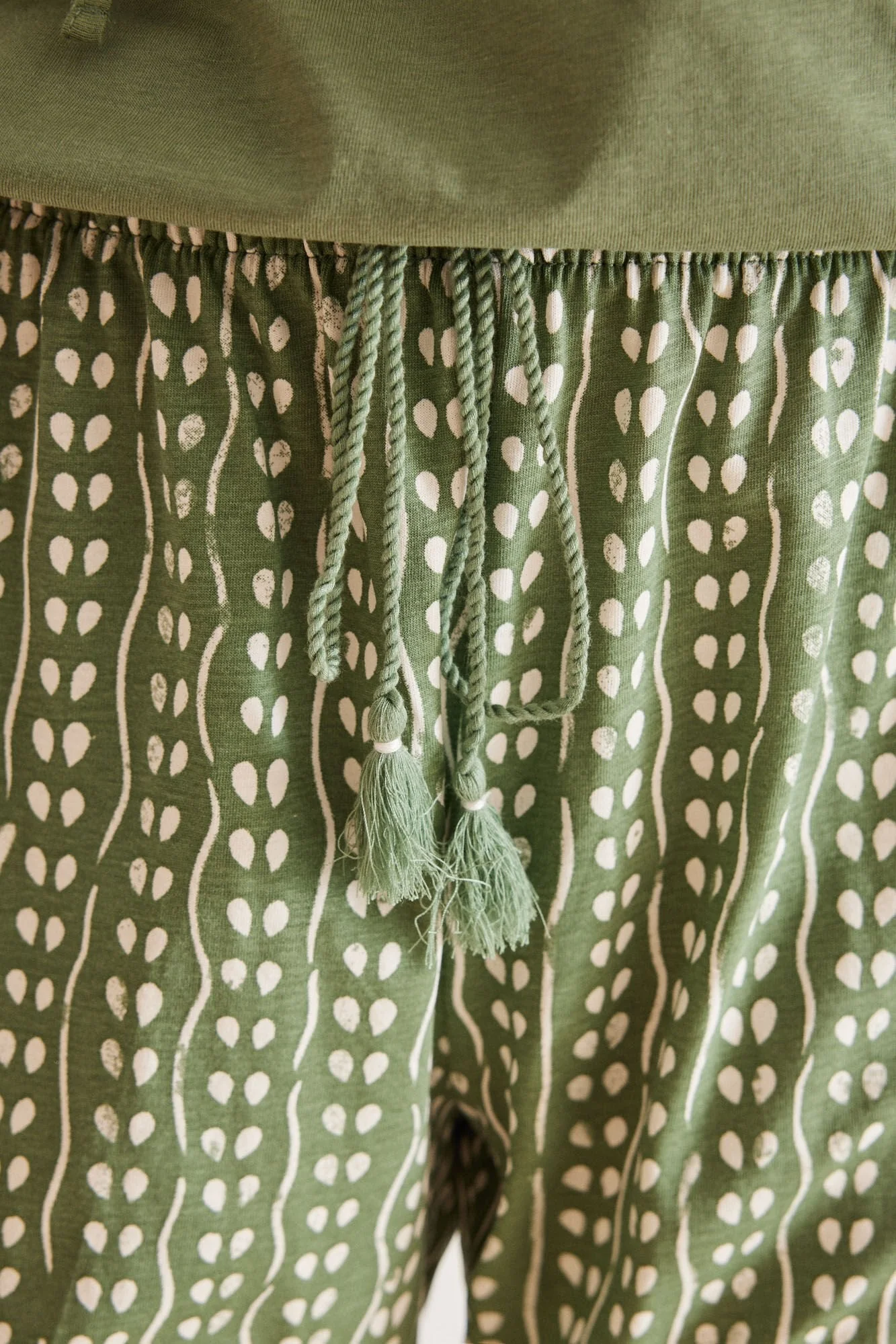 100% Cotton green geometric green pyjamas - Image 3