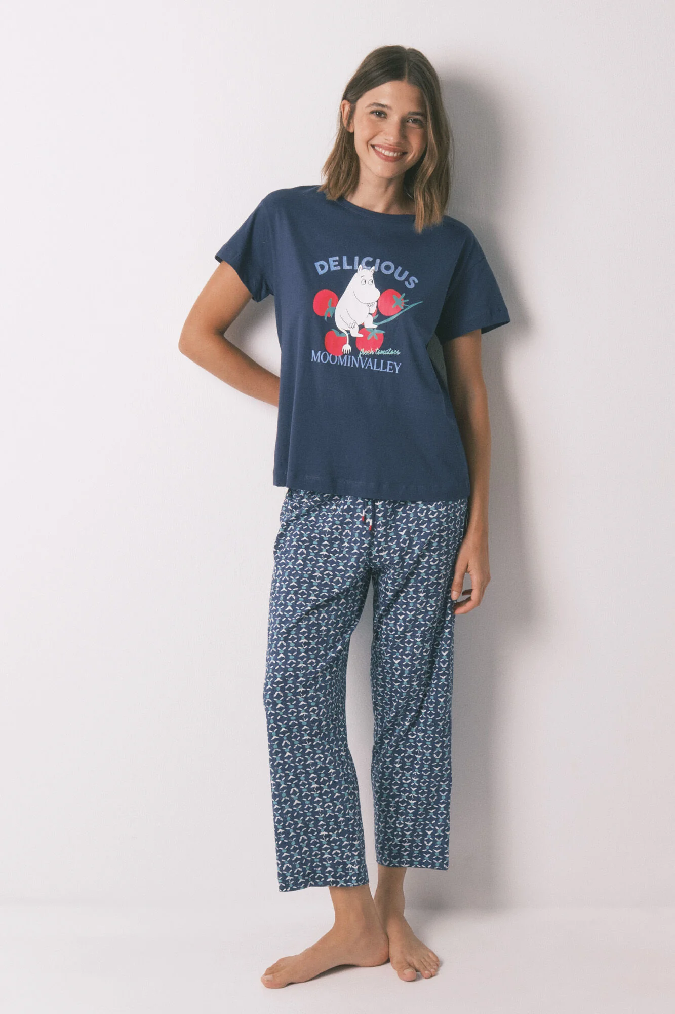 100% cotton Moomin Capri pyjamas in blue