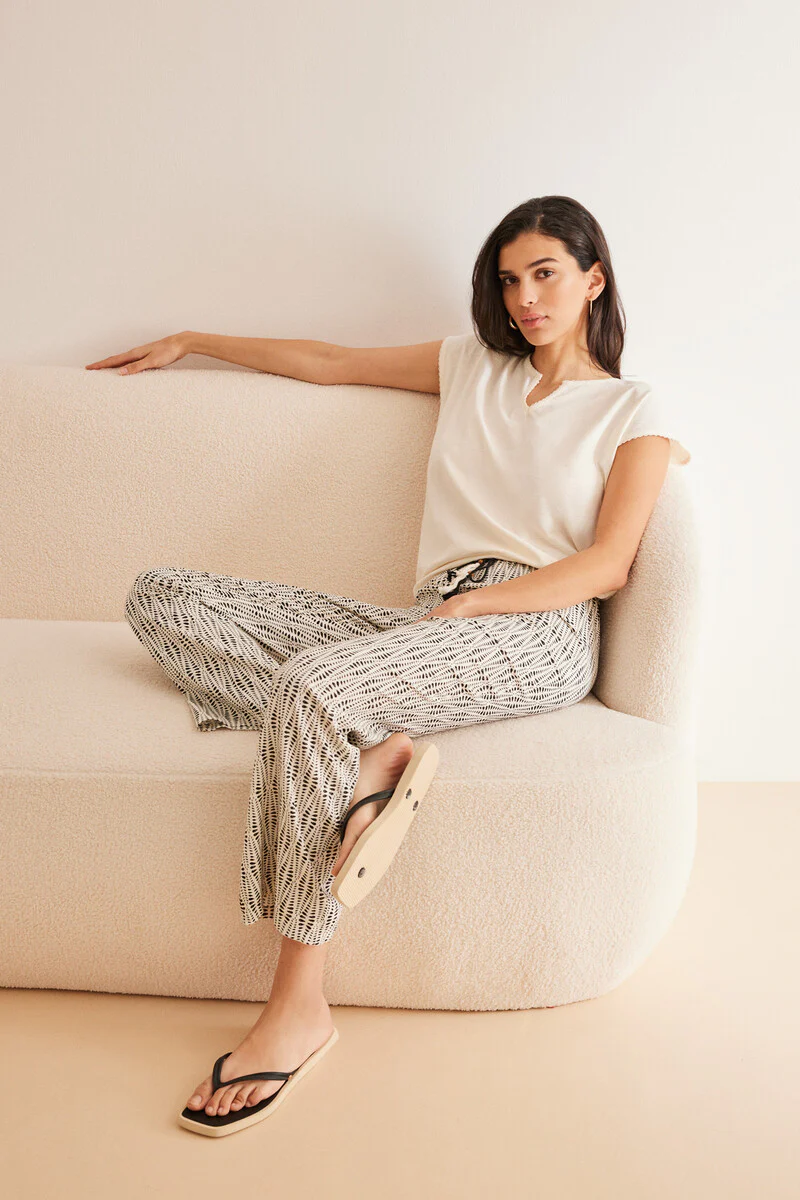 All-over ethnic print viscose trousers - Image 2