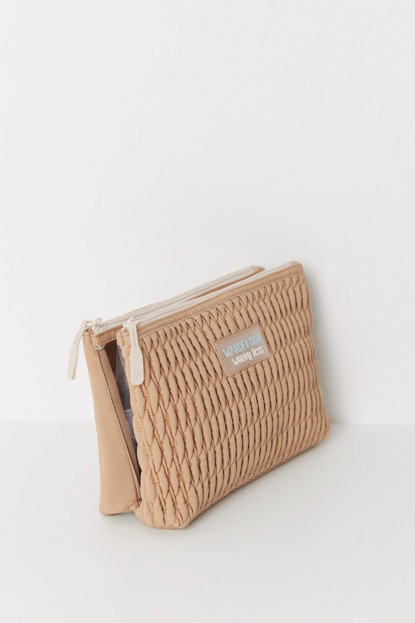 Beige padded double toiletry bag - Image 3