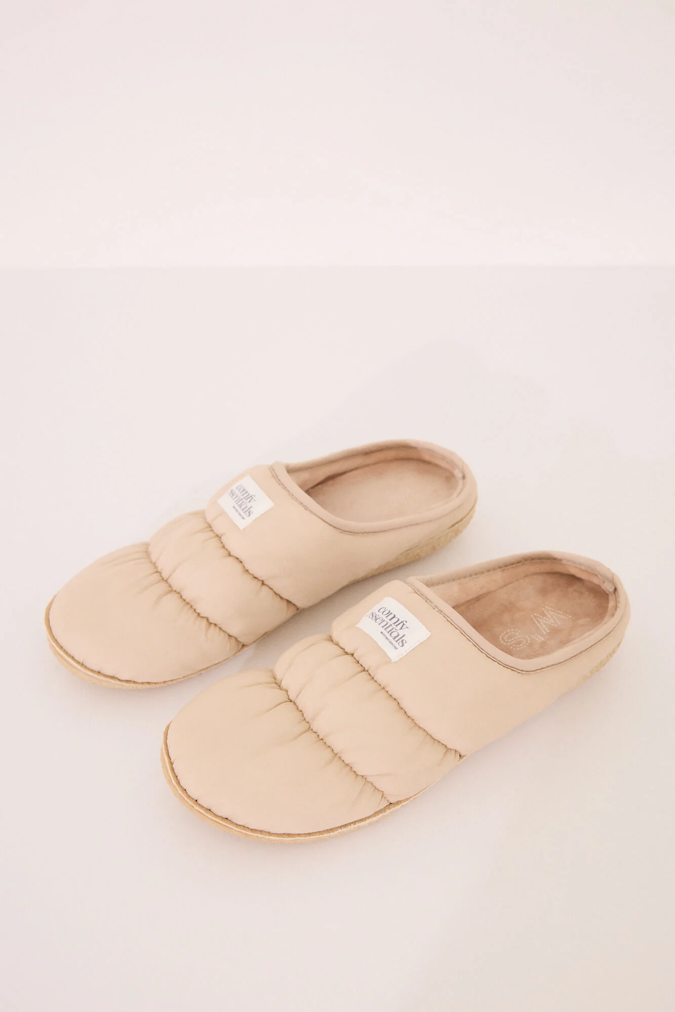 Beige padded nylon house slippers - Image 3