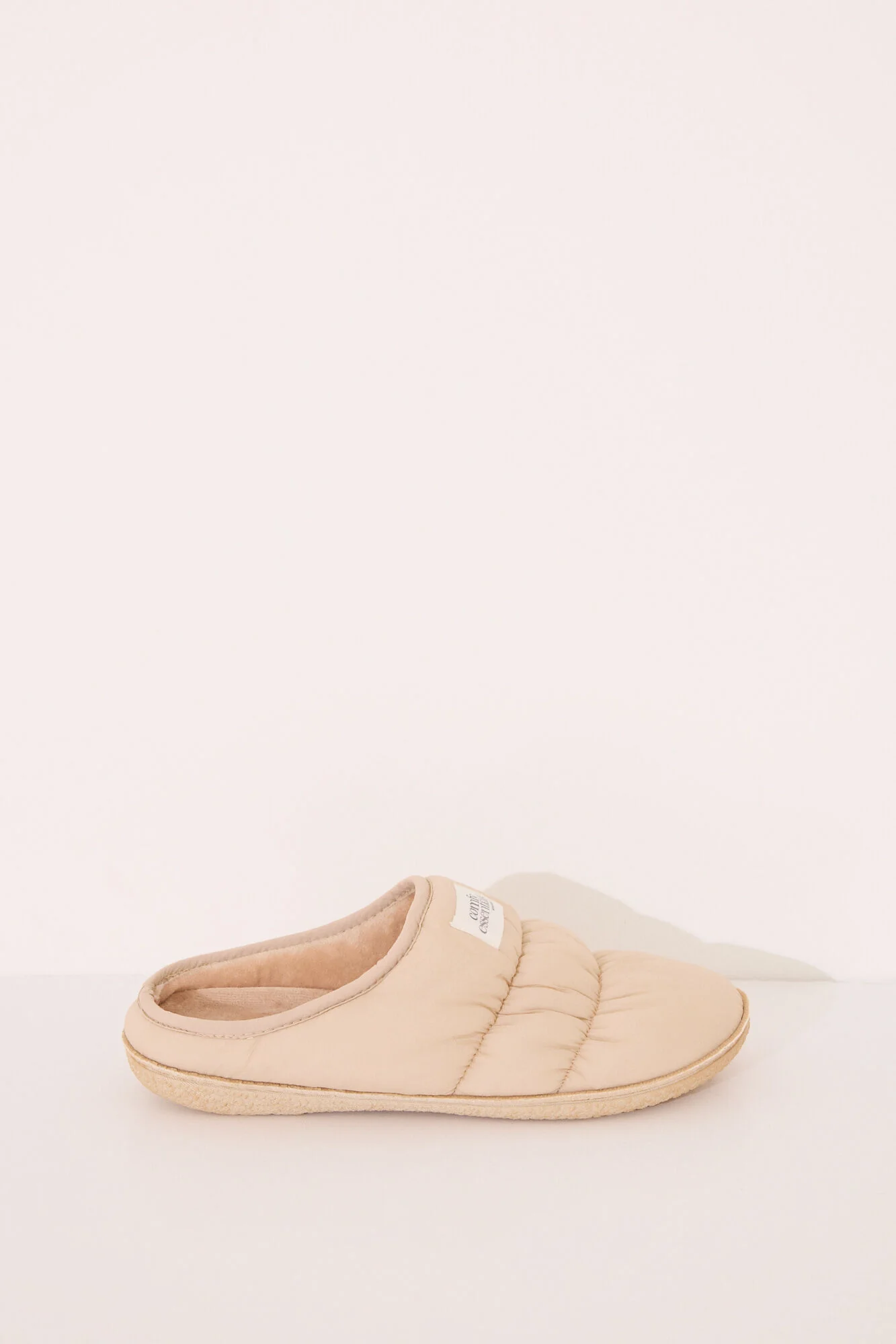 Beige padded nylon house slippers - Image 4