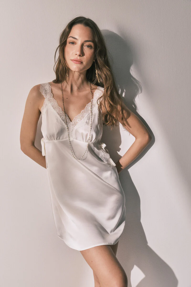 Beige satin midi nightgown - Image 2