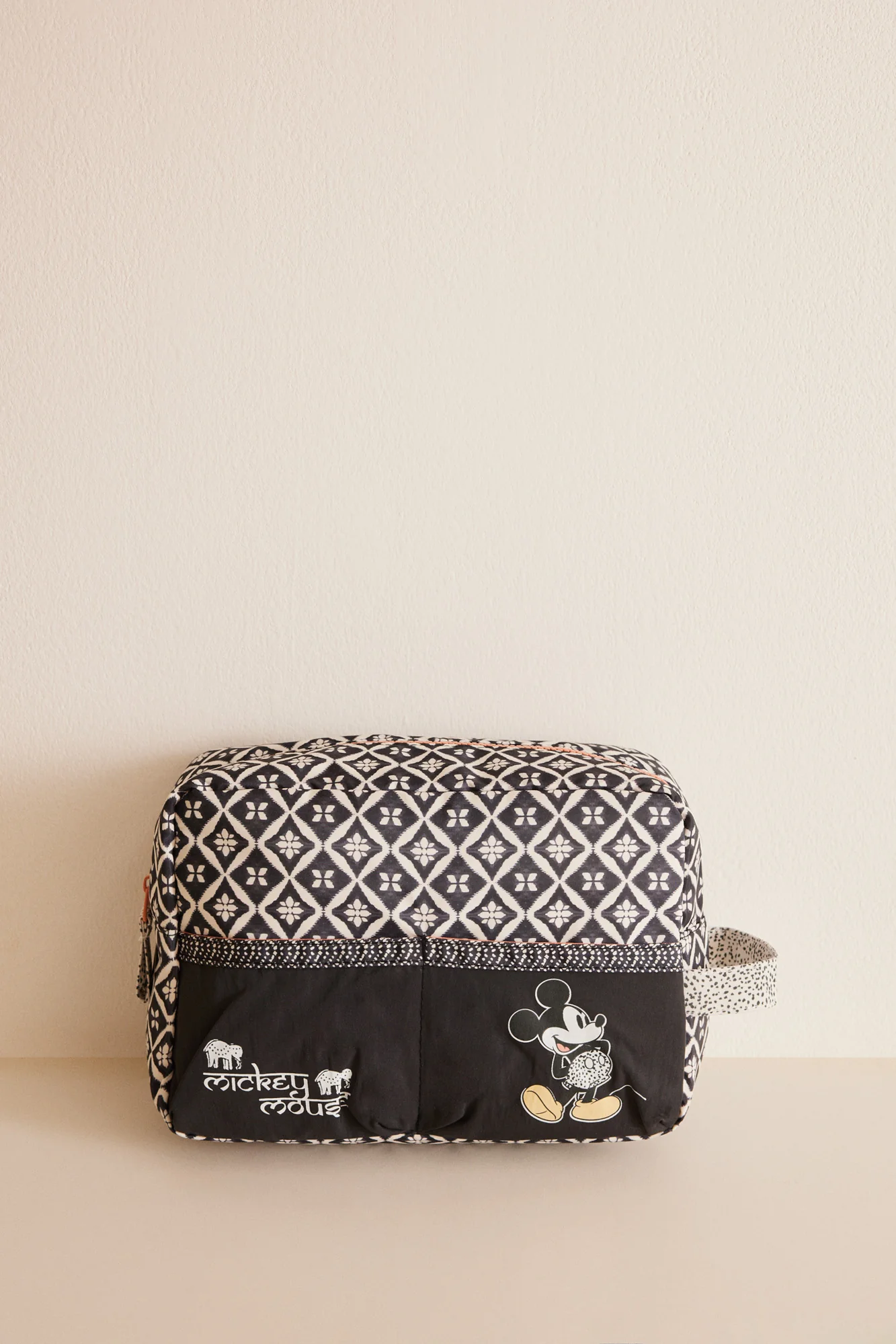 Medium black Mickey print vanity case - Image 2