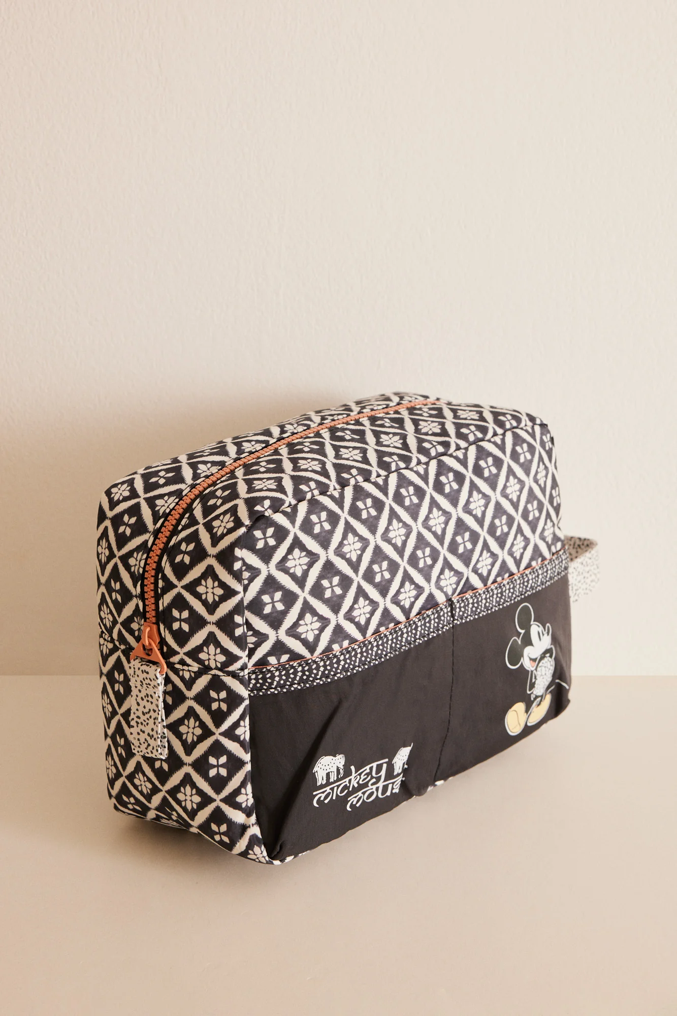 Medium black Mickey print vanity case - Image 4
