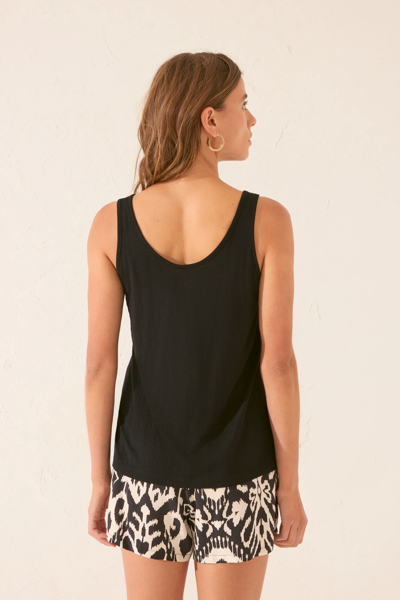 Black viscose vest top - Image 3