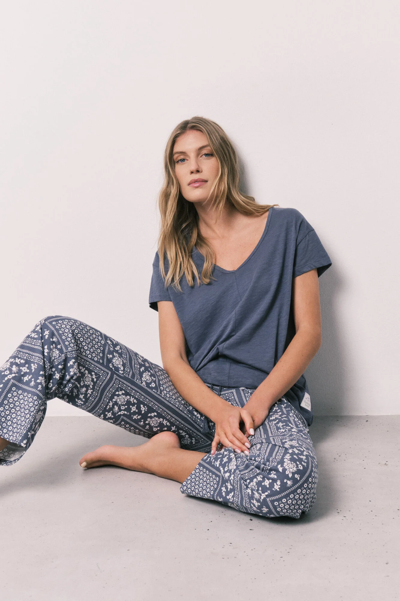 Blue bandana print cotton short sleeve long pyjamas