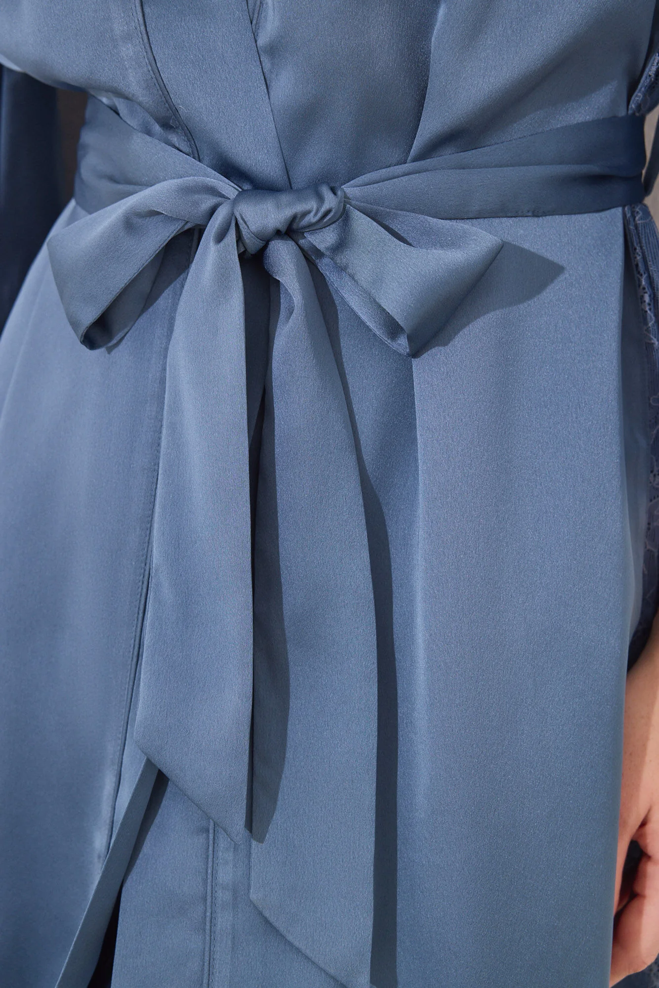 Blue chiffon fabric midi robe - Image 3