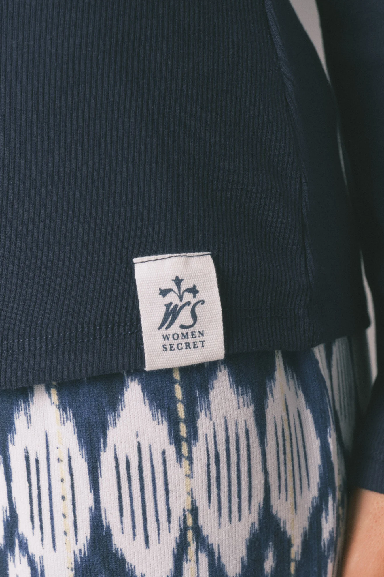 Blue cotton long sleeve T-shirt - Image 3