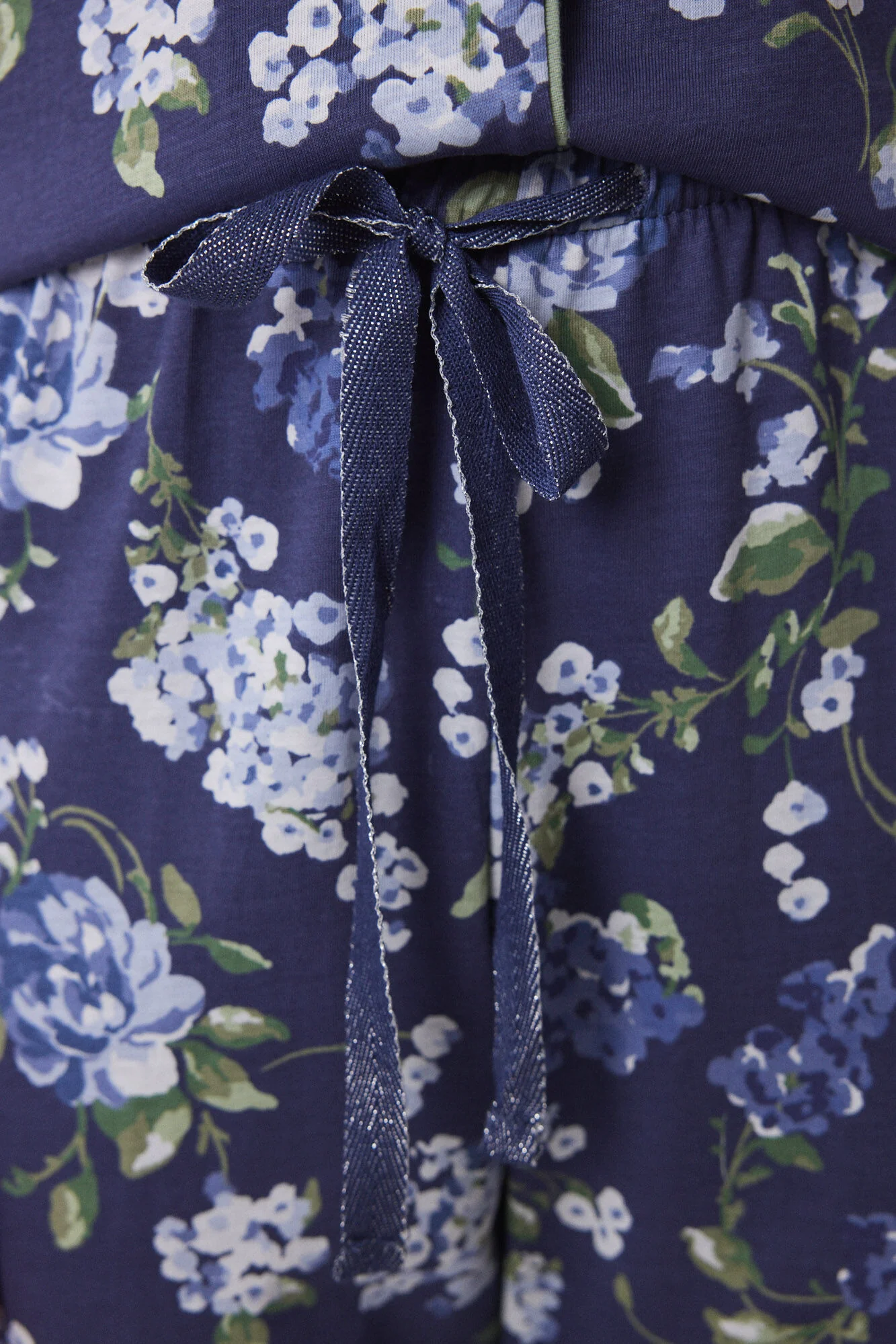 Blue floral 100% cotton classic pyjamas - Image 4