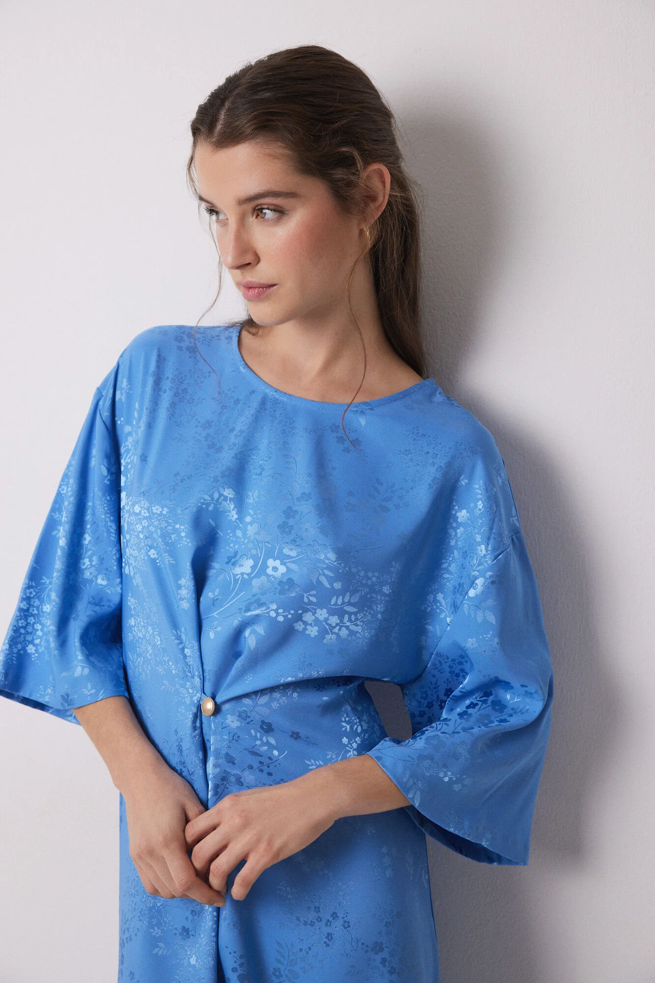 Blue jacquard satin caftan dress - Image 3