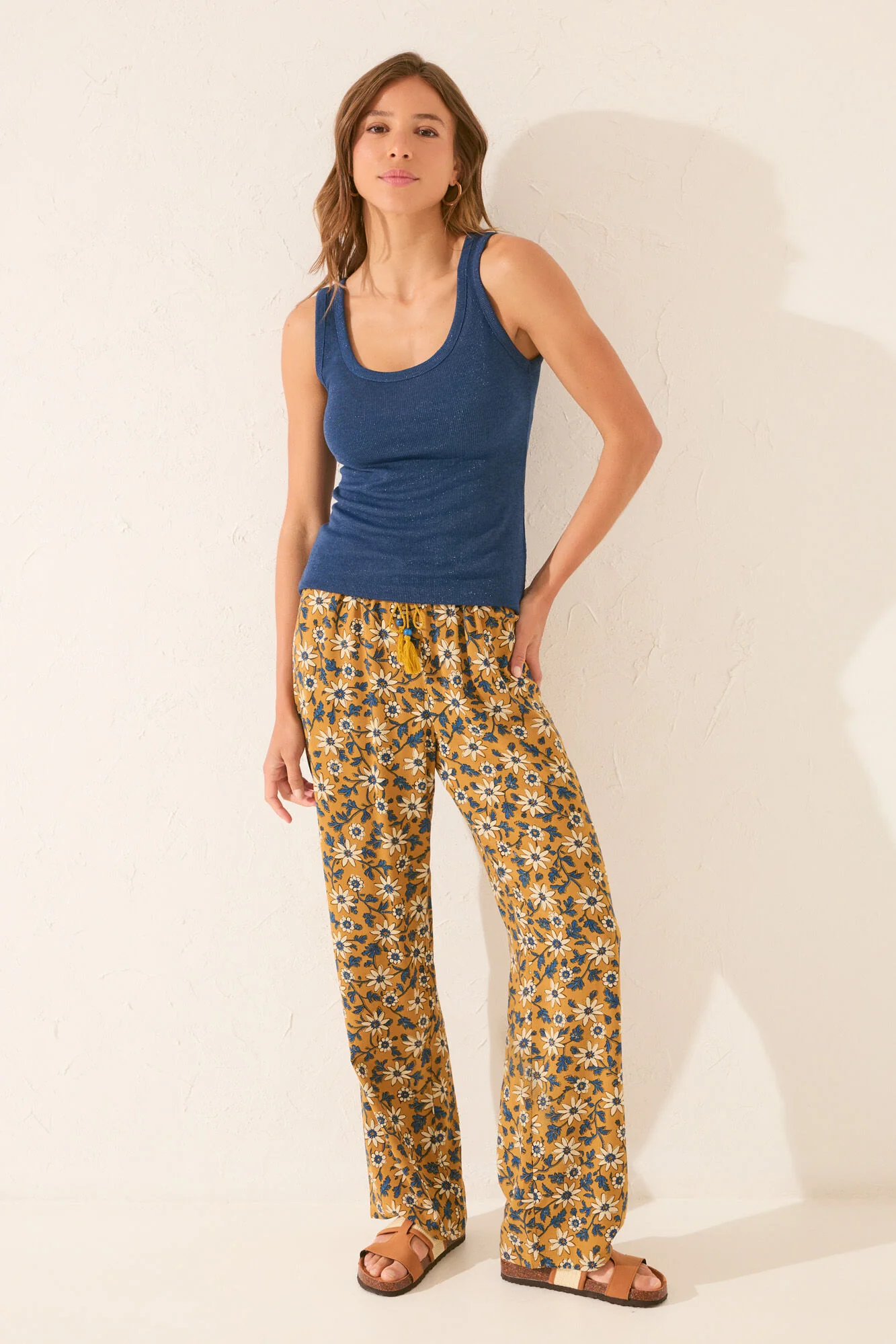 Blue lurex ribbed vest top - Image 4