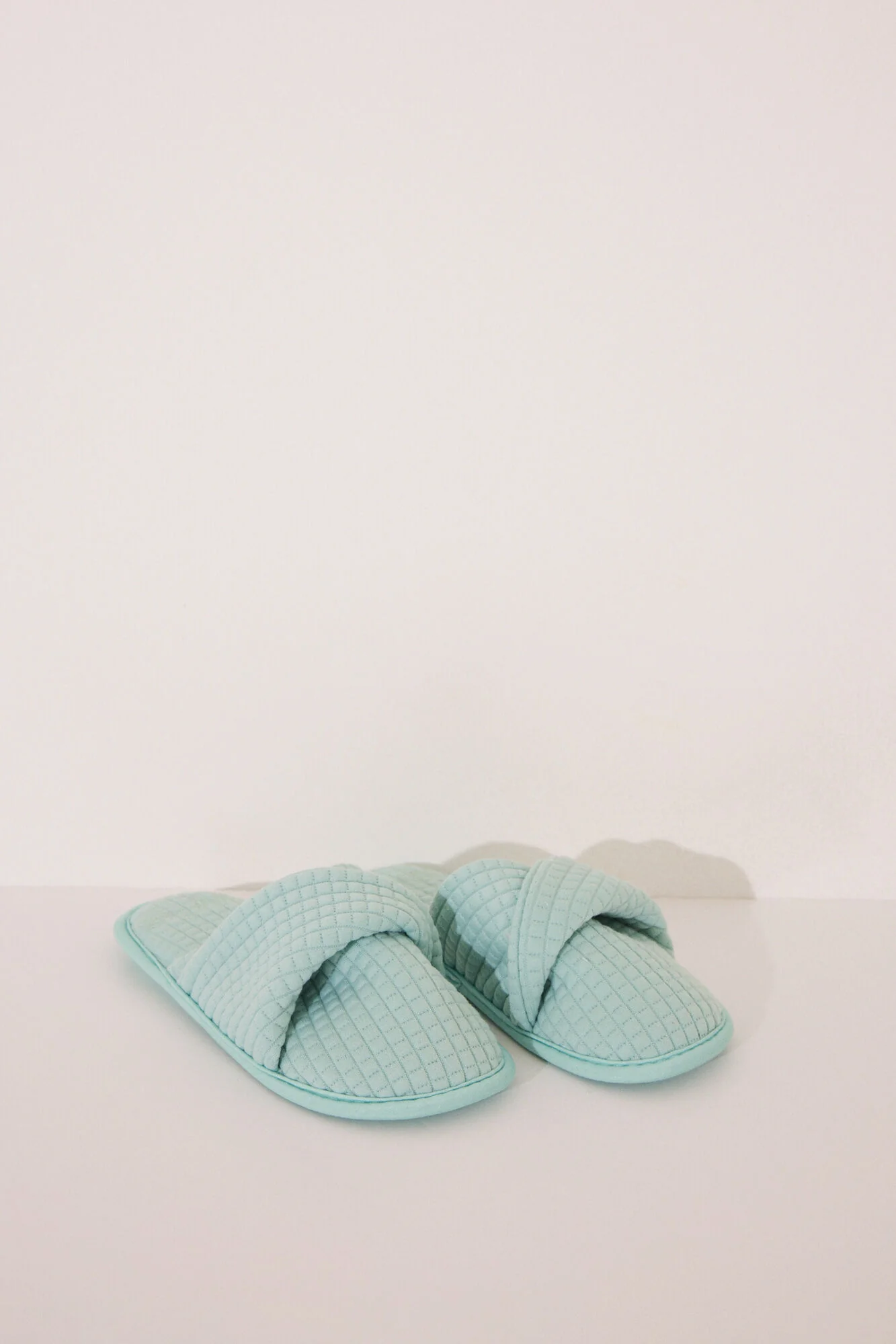 Blue padded slippers - Image 4