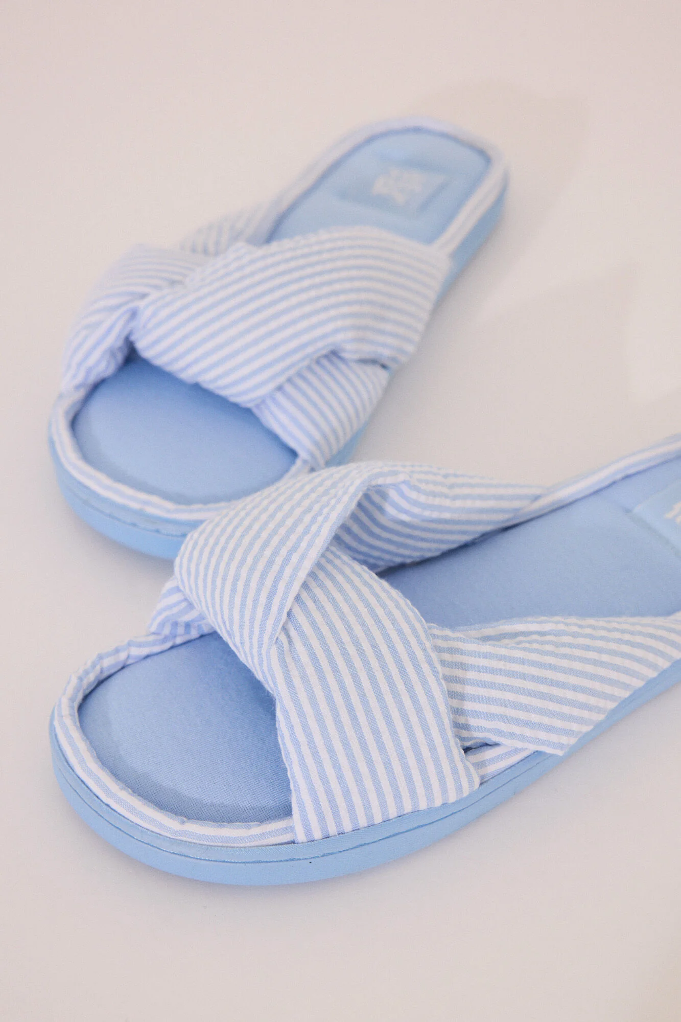 Blue seersucker slippers - Image 4
