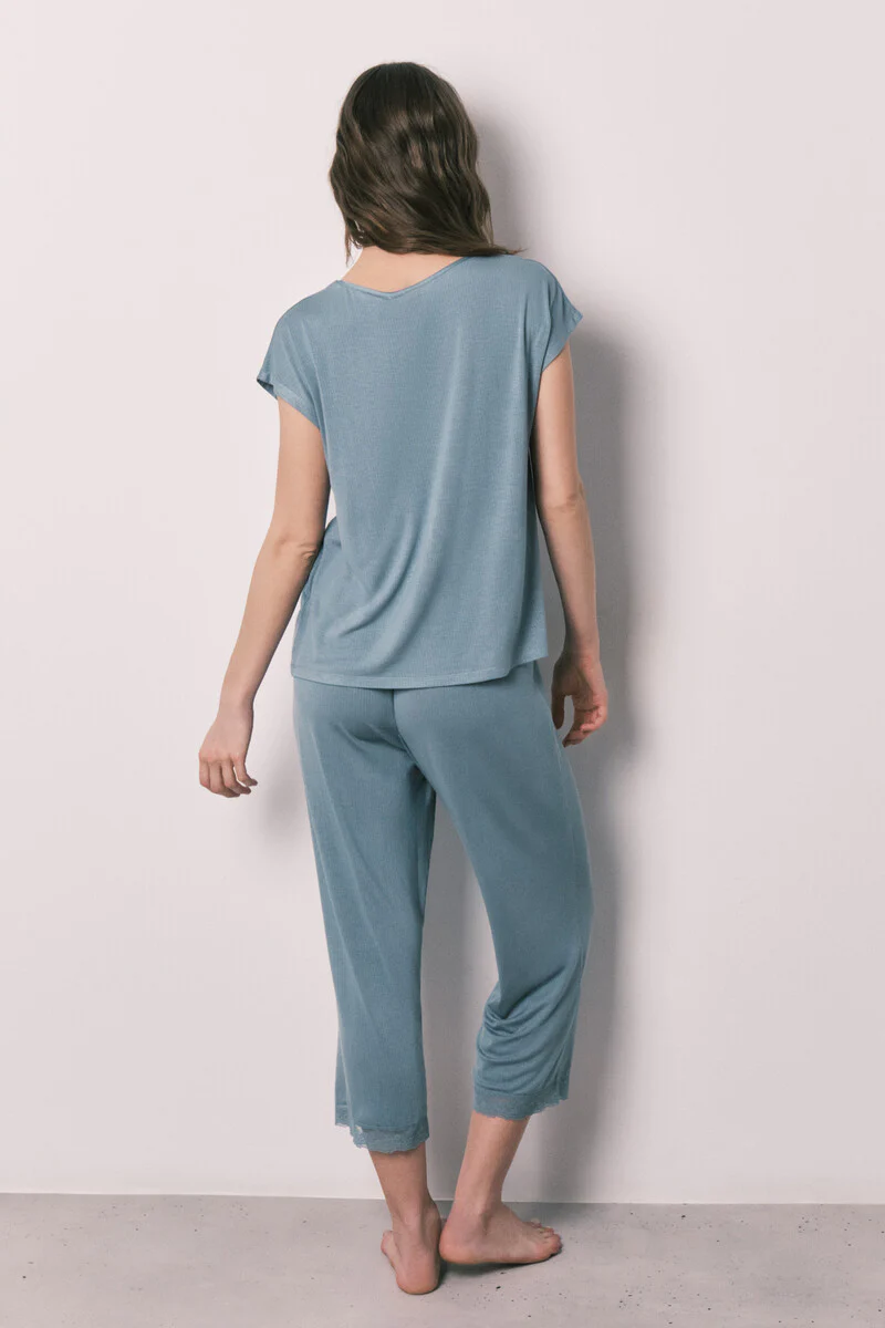 Blue soft-touch viscose capri pajamas - Image 5