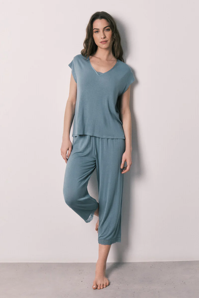 Blue soft-touch viscose capri pajamas - Image 6