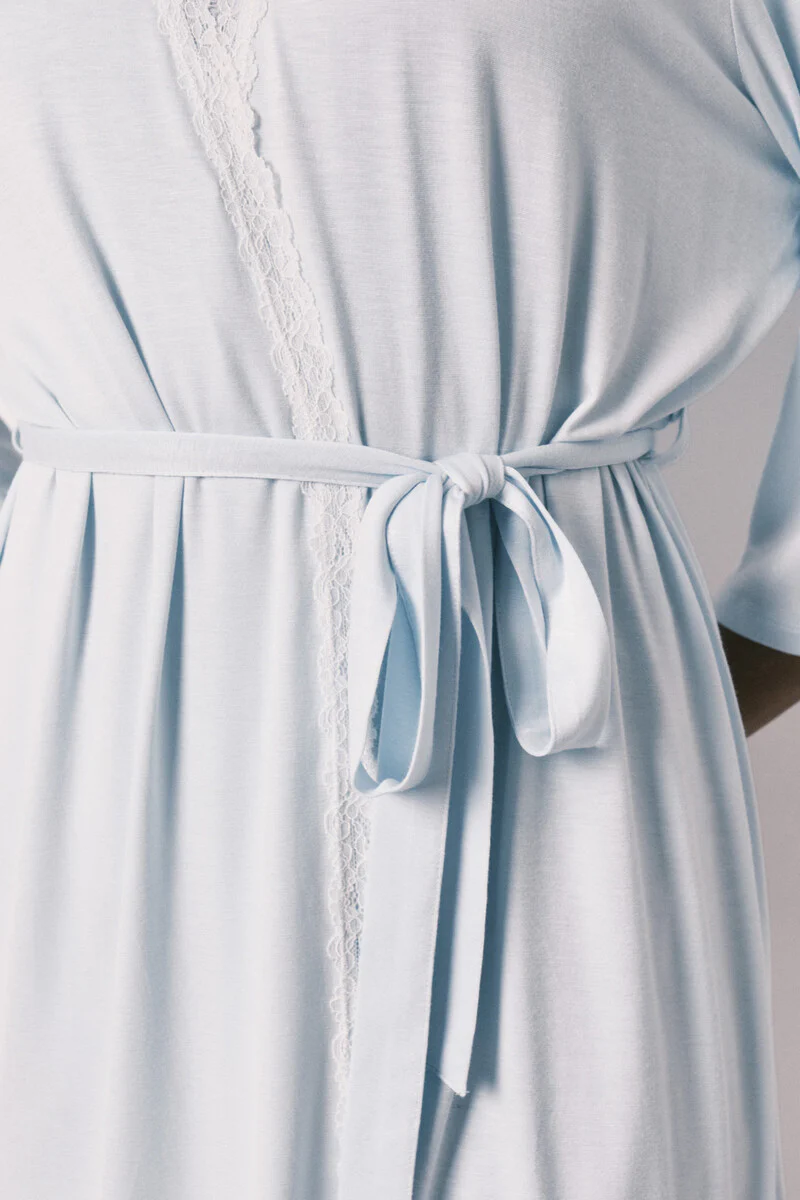 Blue viscose midi robe with a soft feel - Image 2