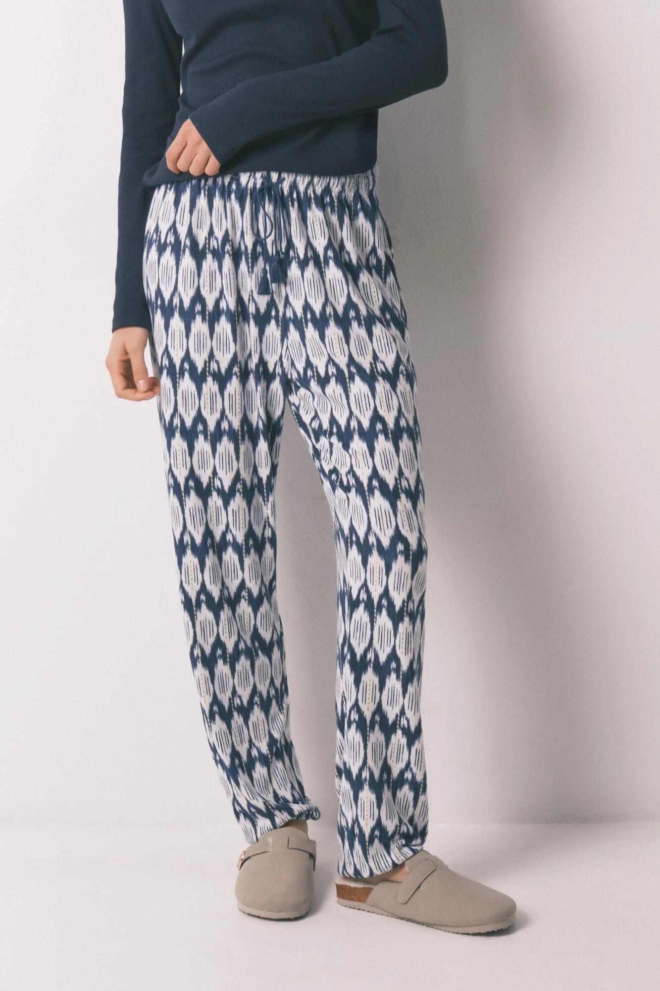 Boho print long trousers - Image 2
