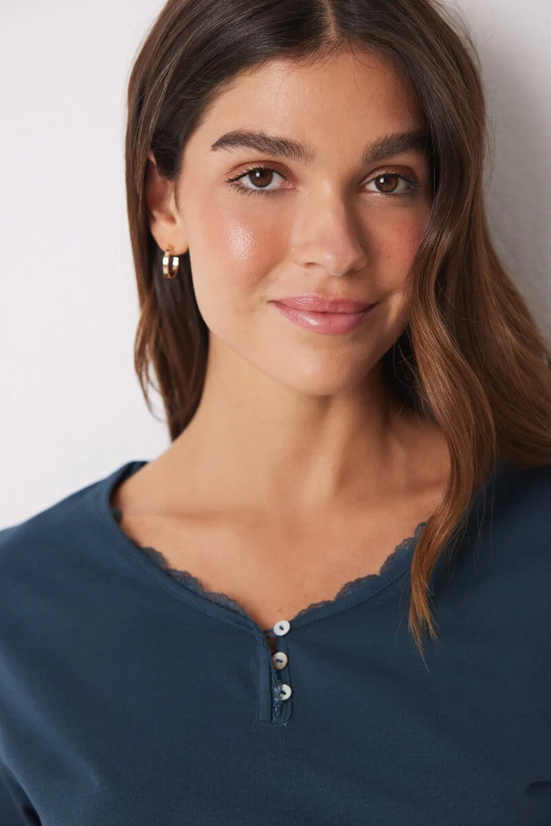 Green 100% cotton long-sleeved top