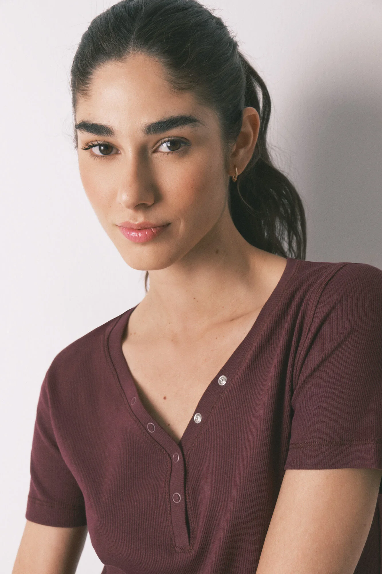 Burgundy ribbed cotton short sleeve T-shirt - Image 4