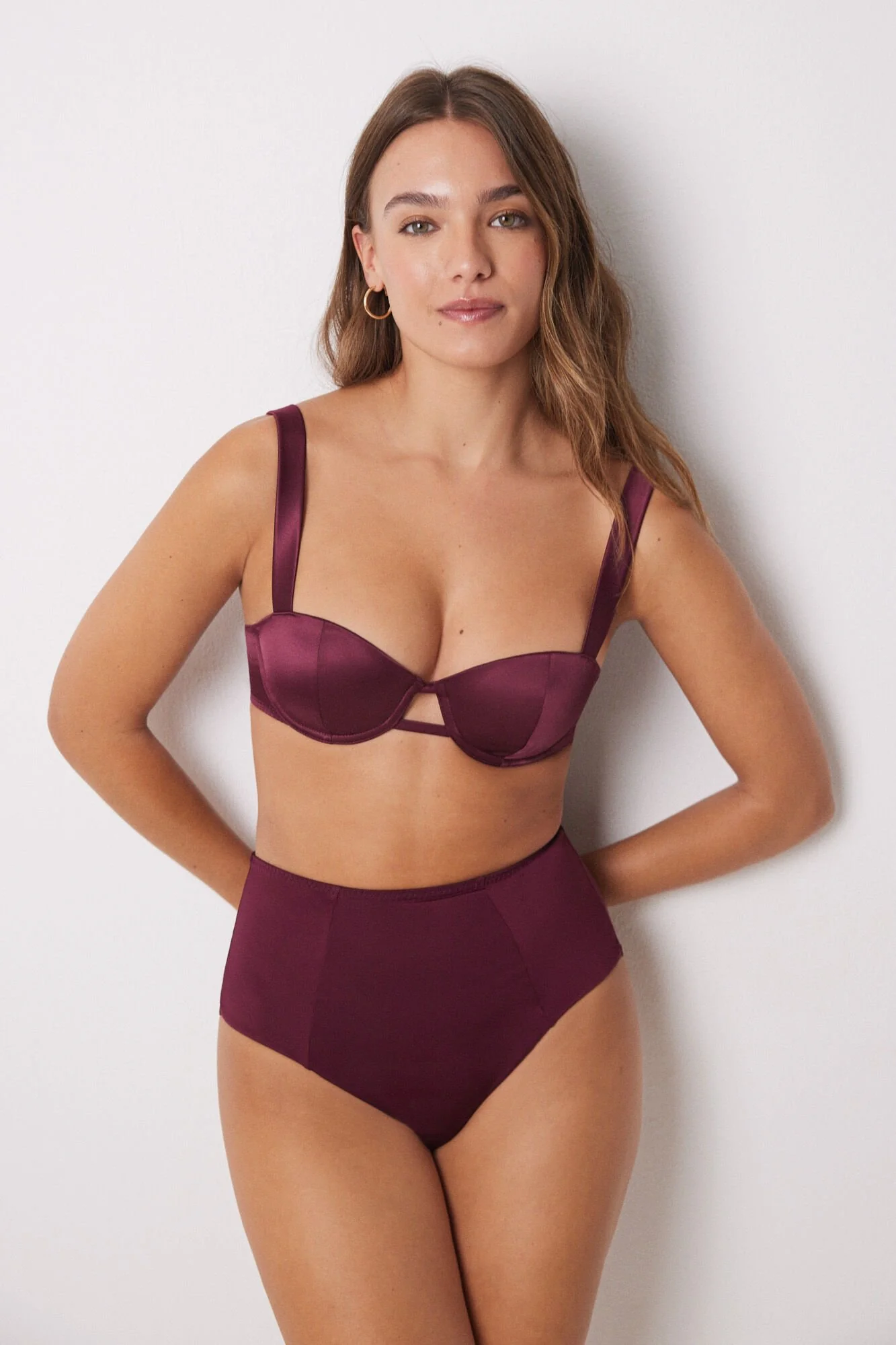 Burgundy satin high-waist briefs - Image 4