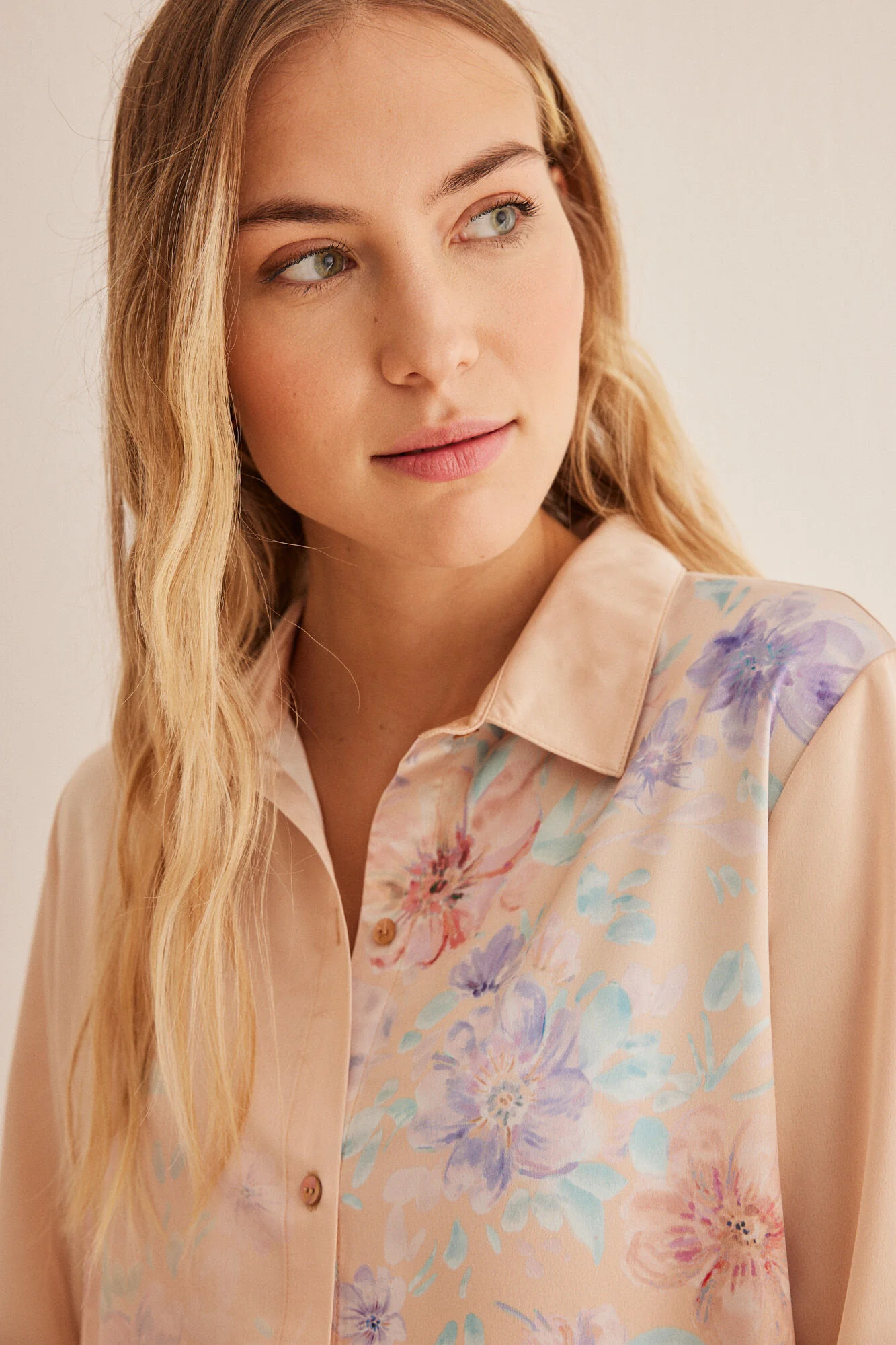 Classic floral satin pyjamas - Image 2