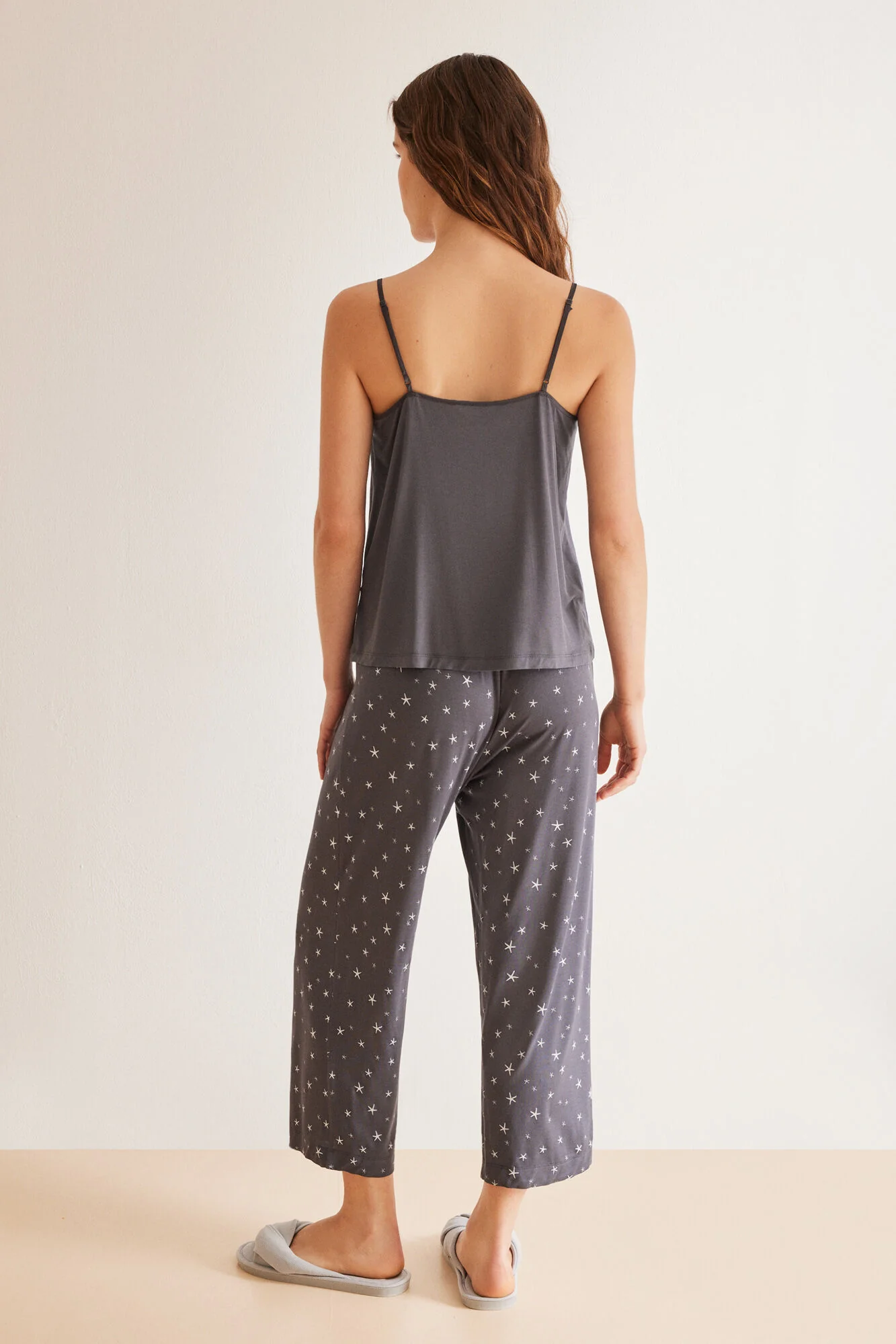Grey star capri pyjamas - Image 3