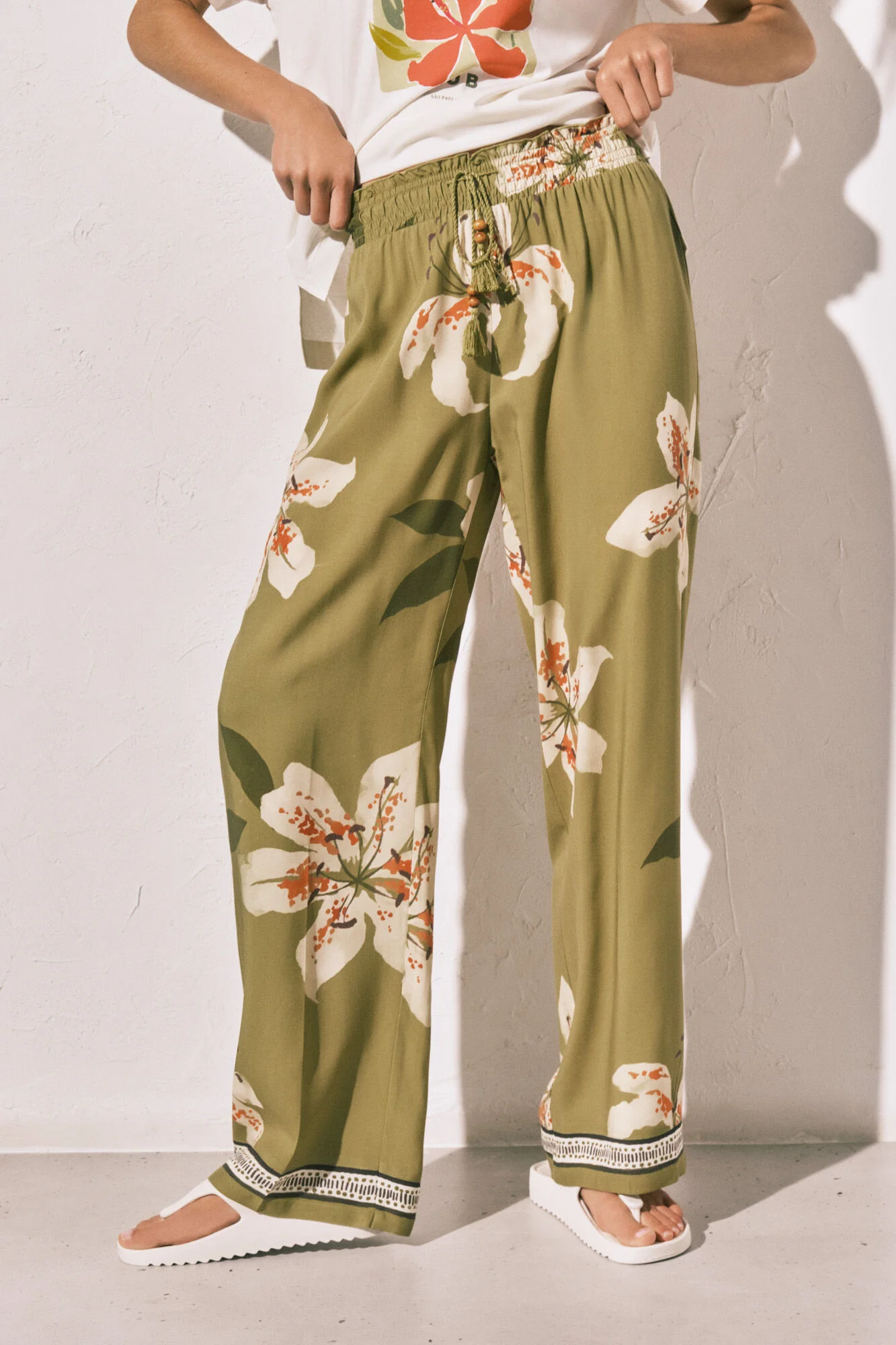 Floral print long trousers - Image 2