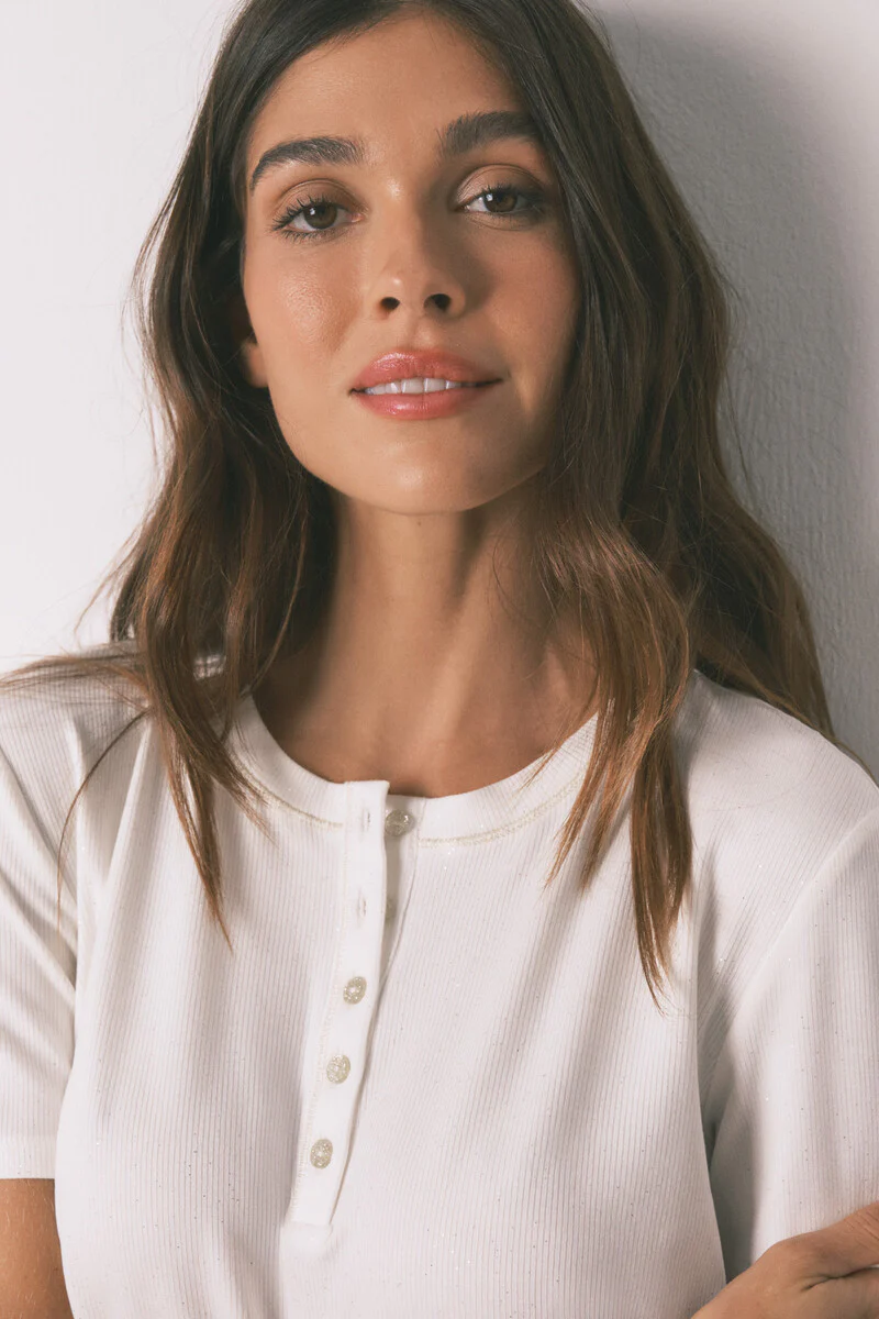 Glossy white viscose short sleeve T-shirt - Image 4