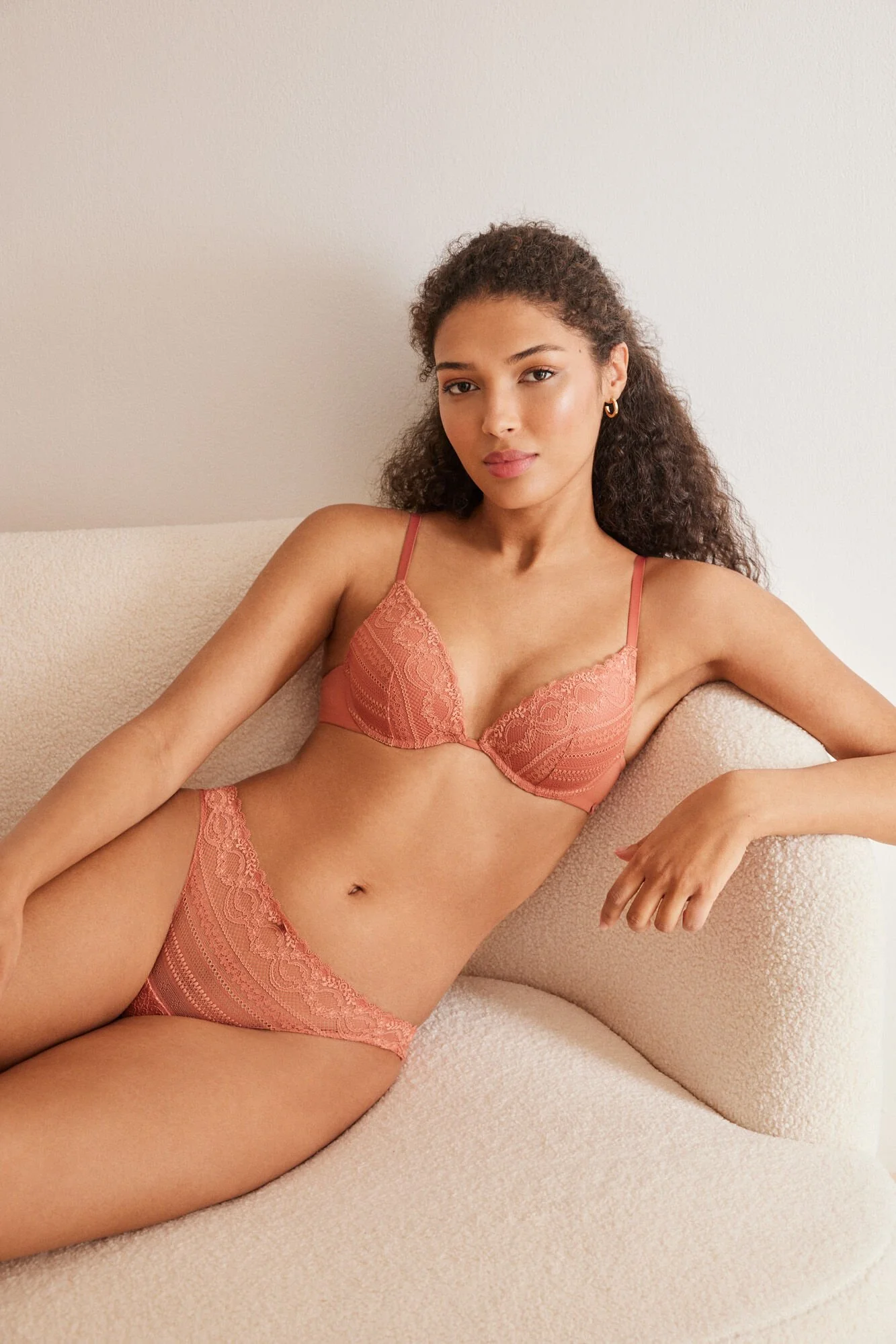 GORGEOUS coral microfibre lace push-up bra - Image 6