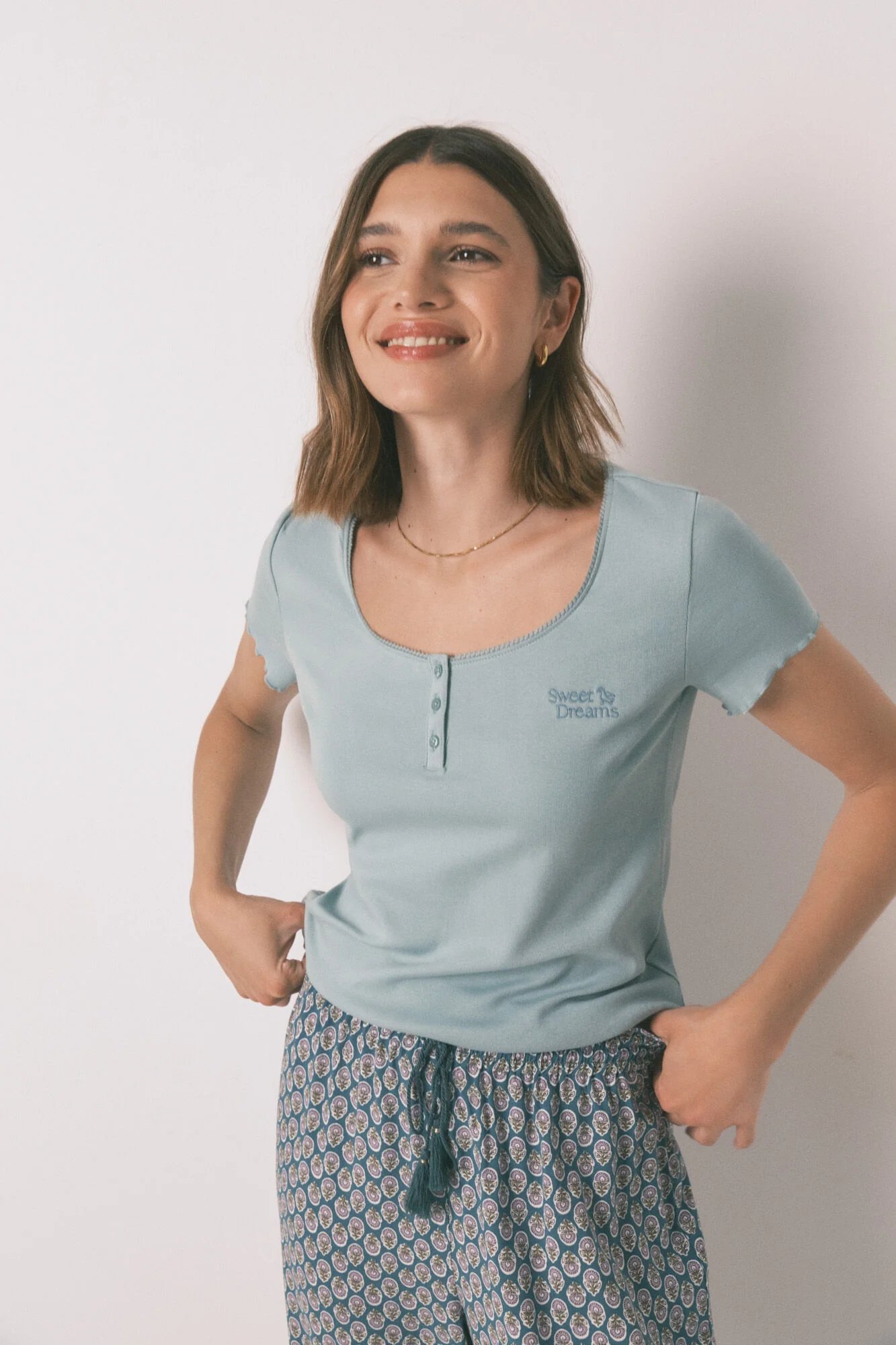Green cotton short sleeve sleeved T-shirt - Image 2