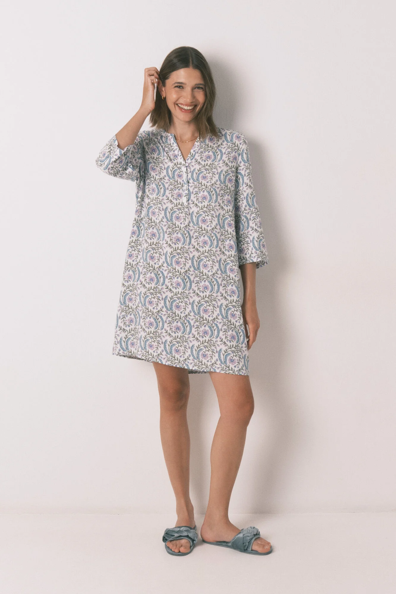 Green floral 3/4 sleeve camisole - Image 2