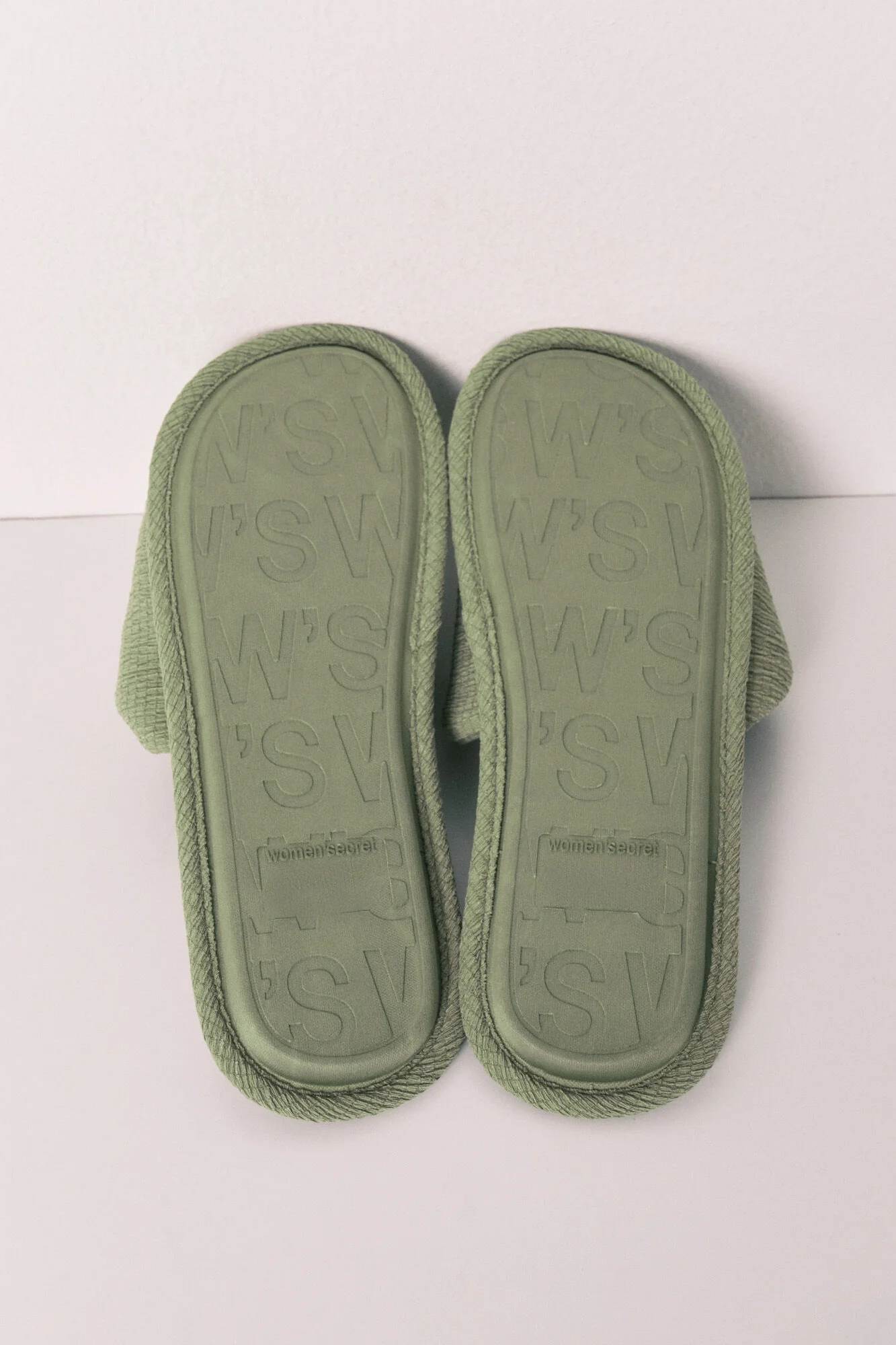Green palm tree slippers - Image 3