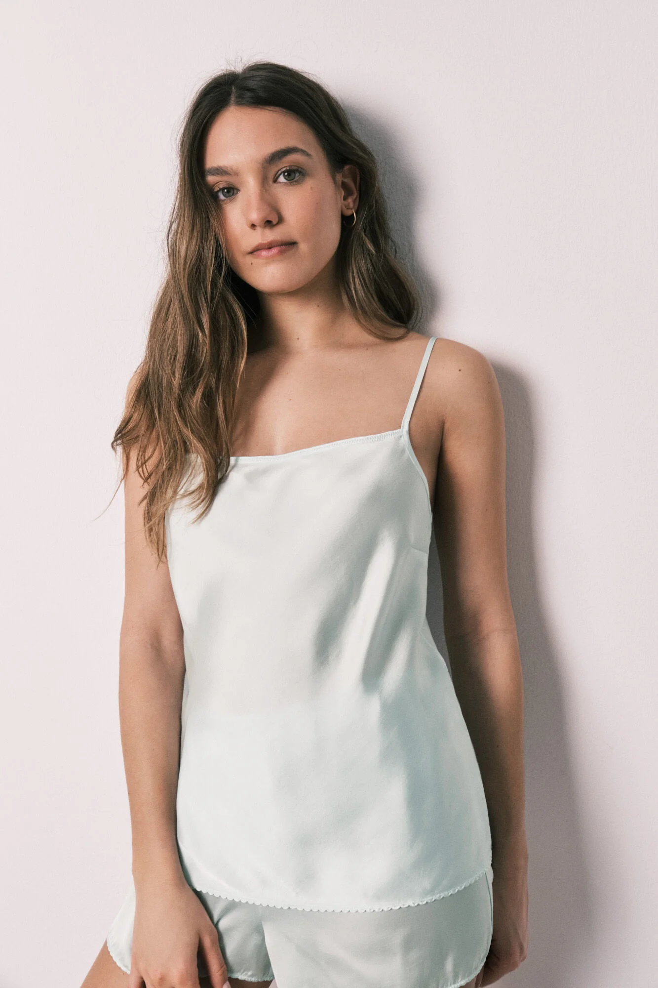 Green satin short pyjamas - Image 4