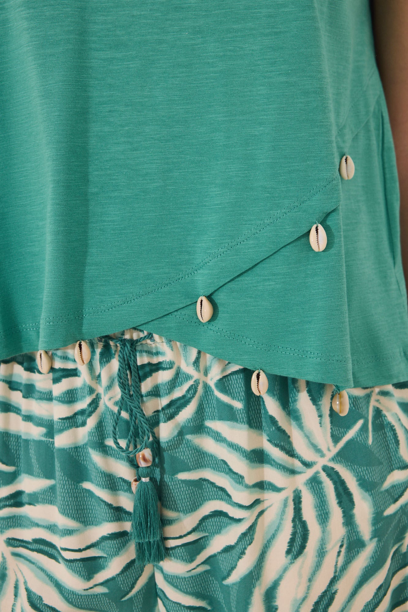 Green short sleeve T-shirt - Image 4