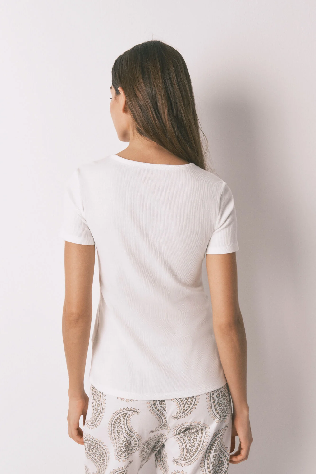 Ivory cotton baker's T-shirt - Image 2