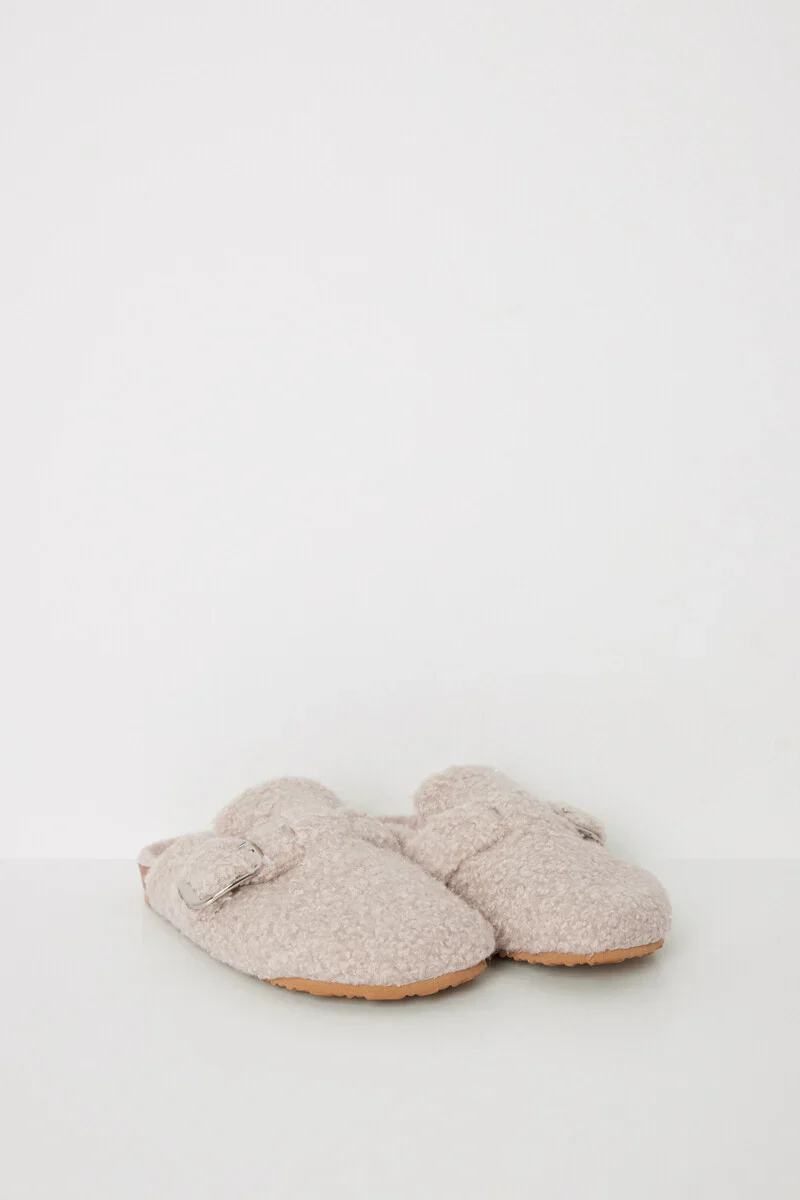 Raw faux shearling slippers - Image 6