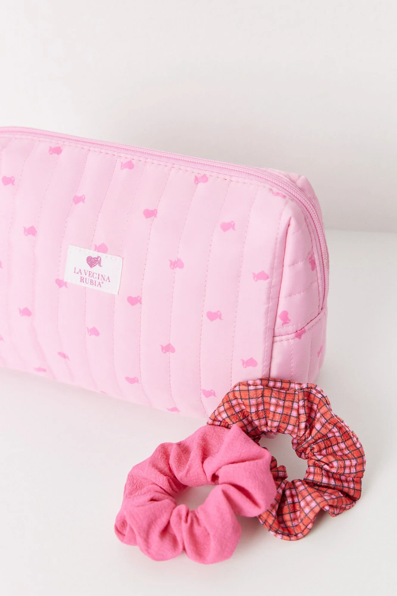 La Vecina Rubia medium vanity case - Image 4