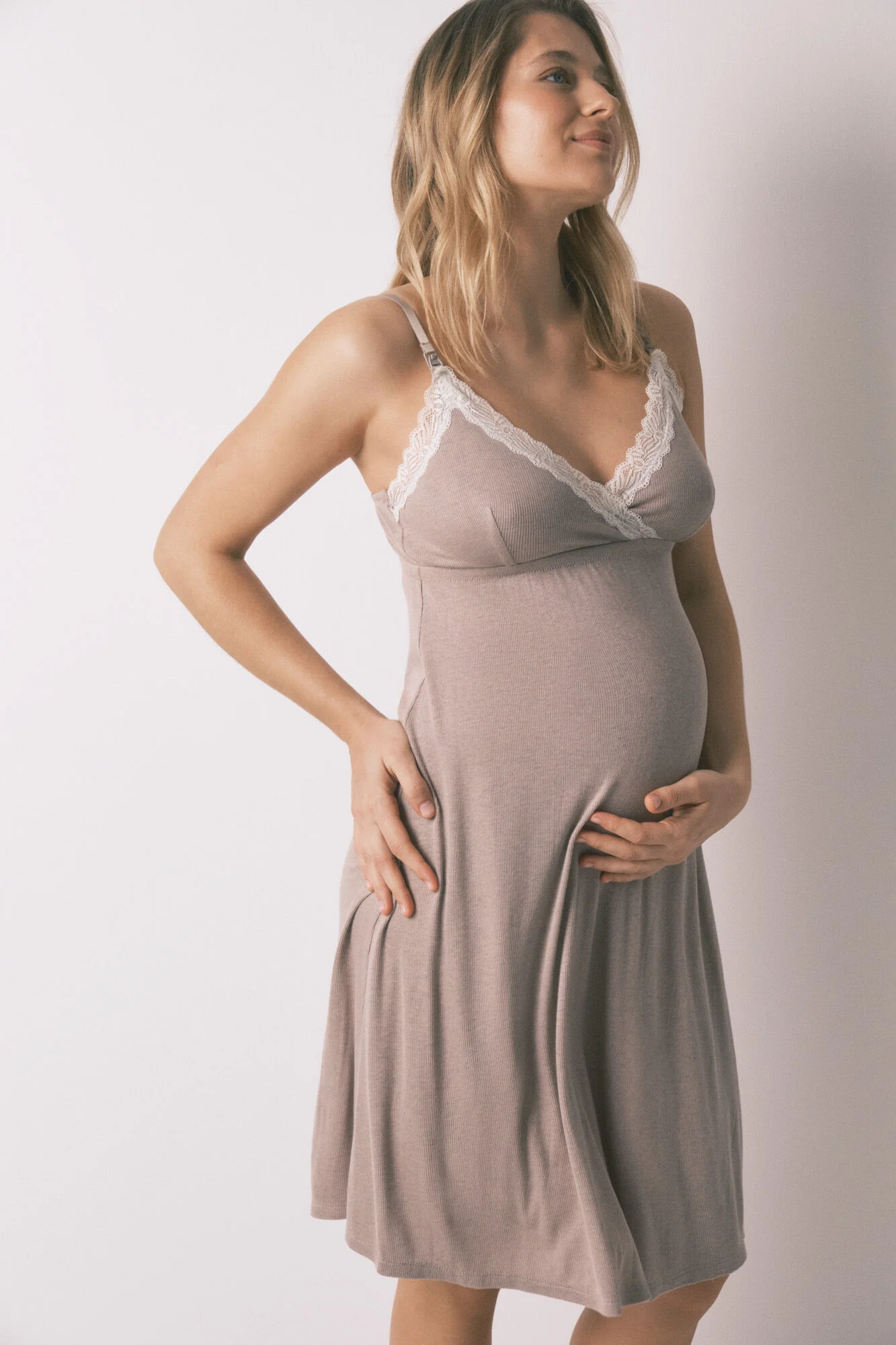 Lace straps "maternity" nightgown - Image 5