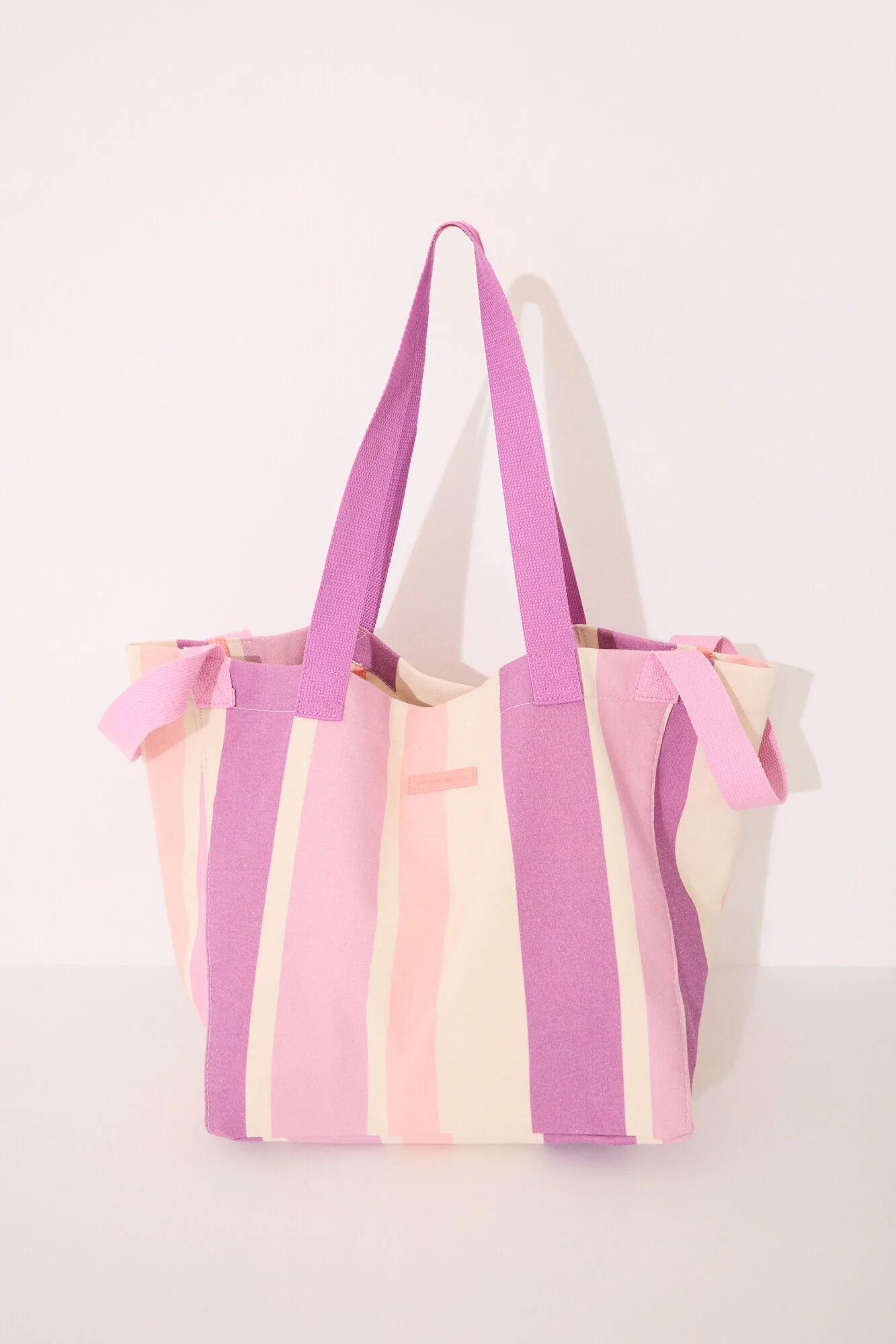 Large canvas and raffia handbag, bag - Image 7