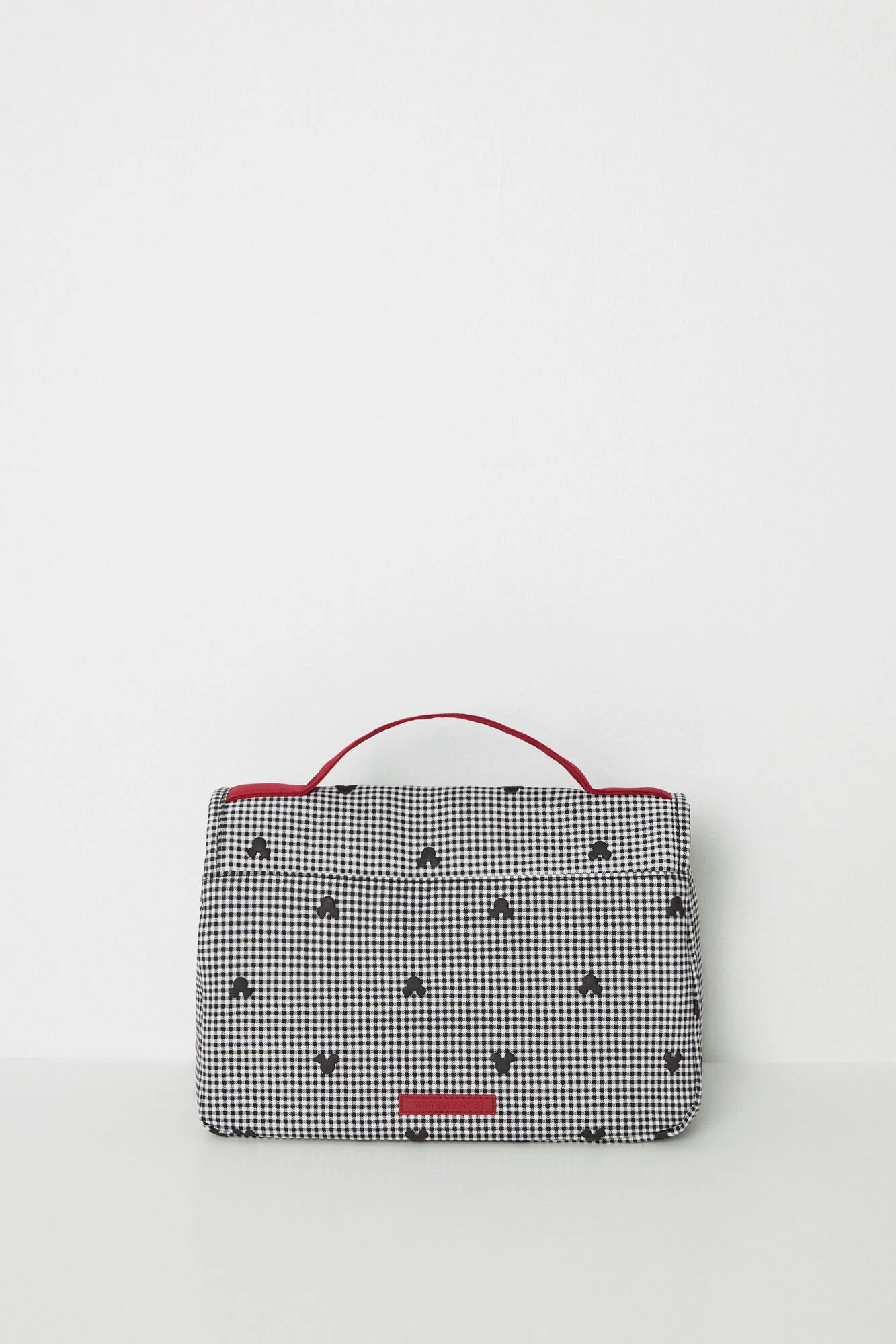 Large toiletry bag with Mickey Mouse hanger - Image 4