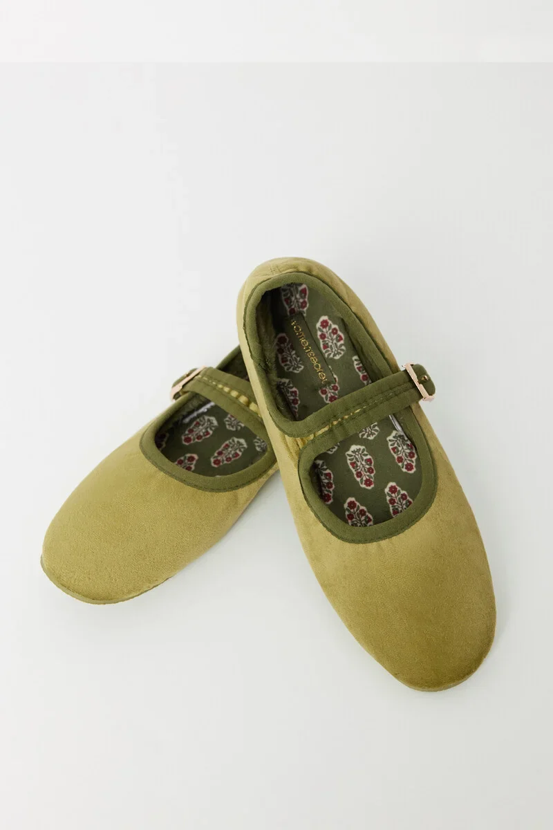 Green ballet flats style slippers - Image 4