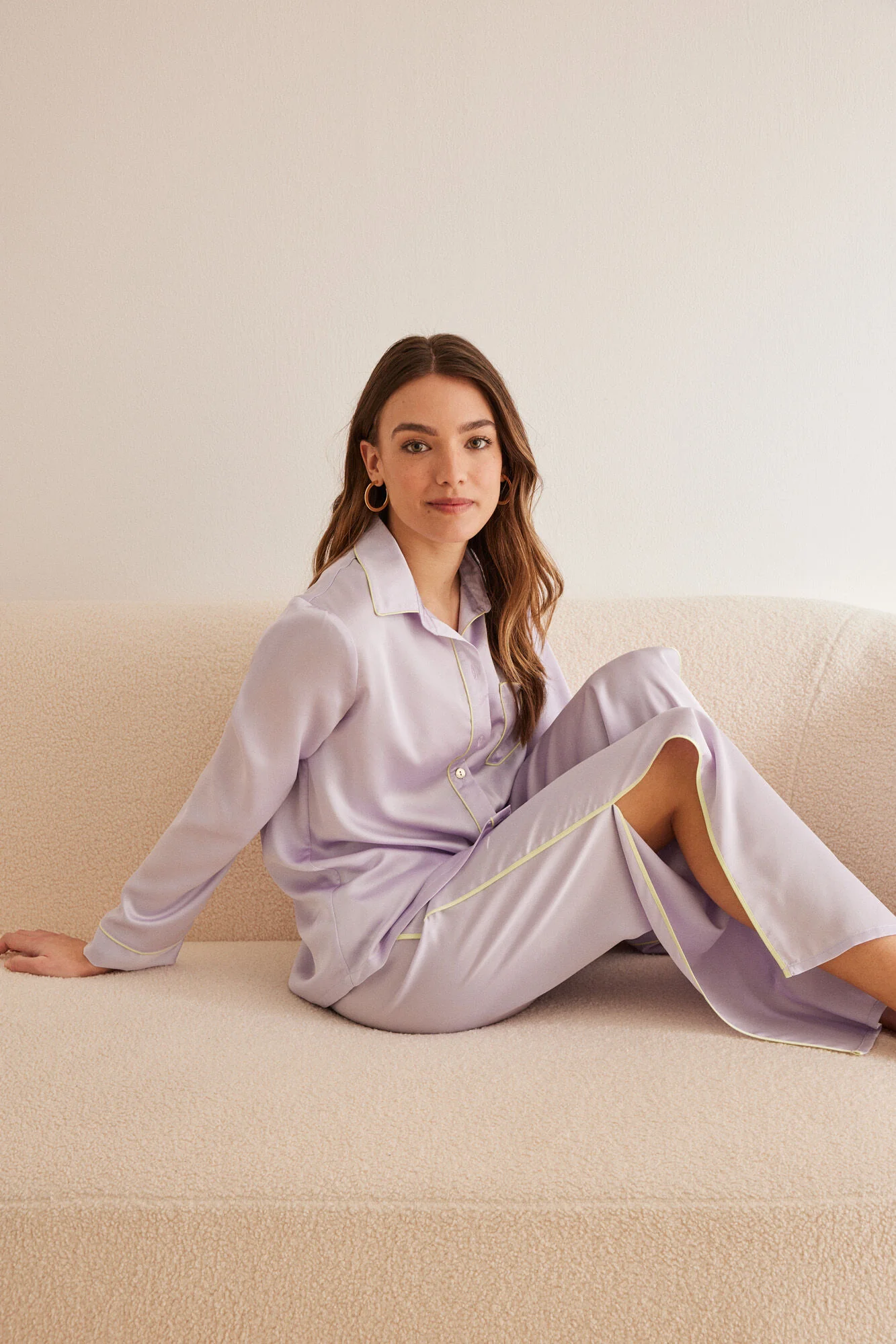 Lilac satin classic pyjamas - Image 6