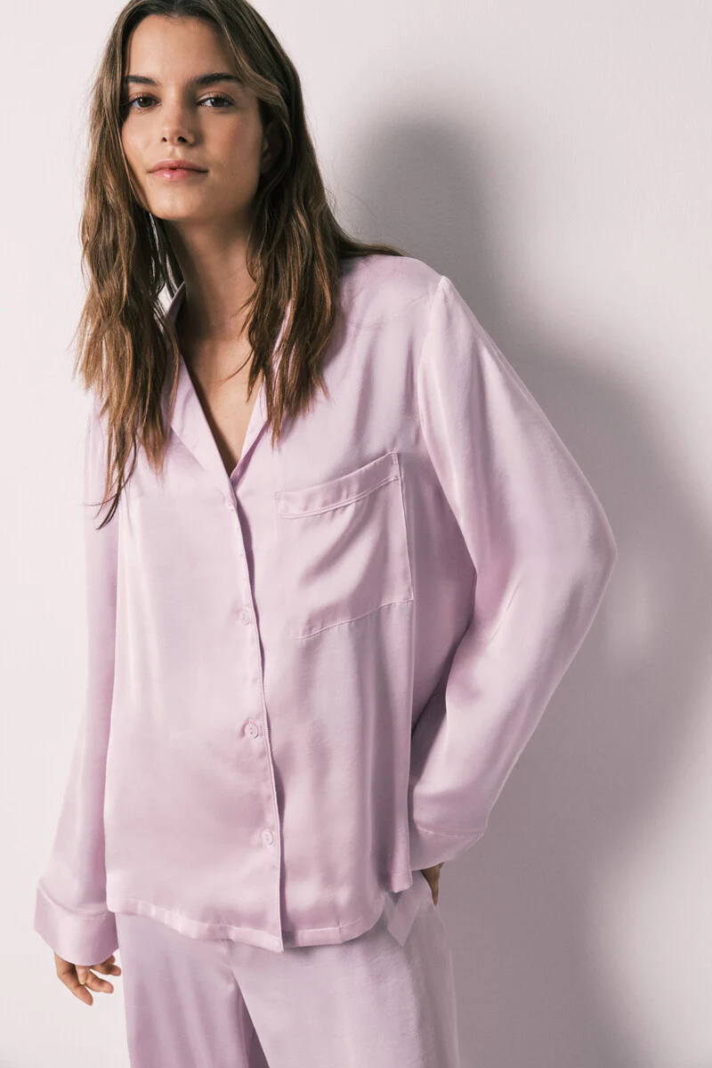 Lilac satin long classic pyjamas - Image 3