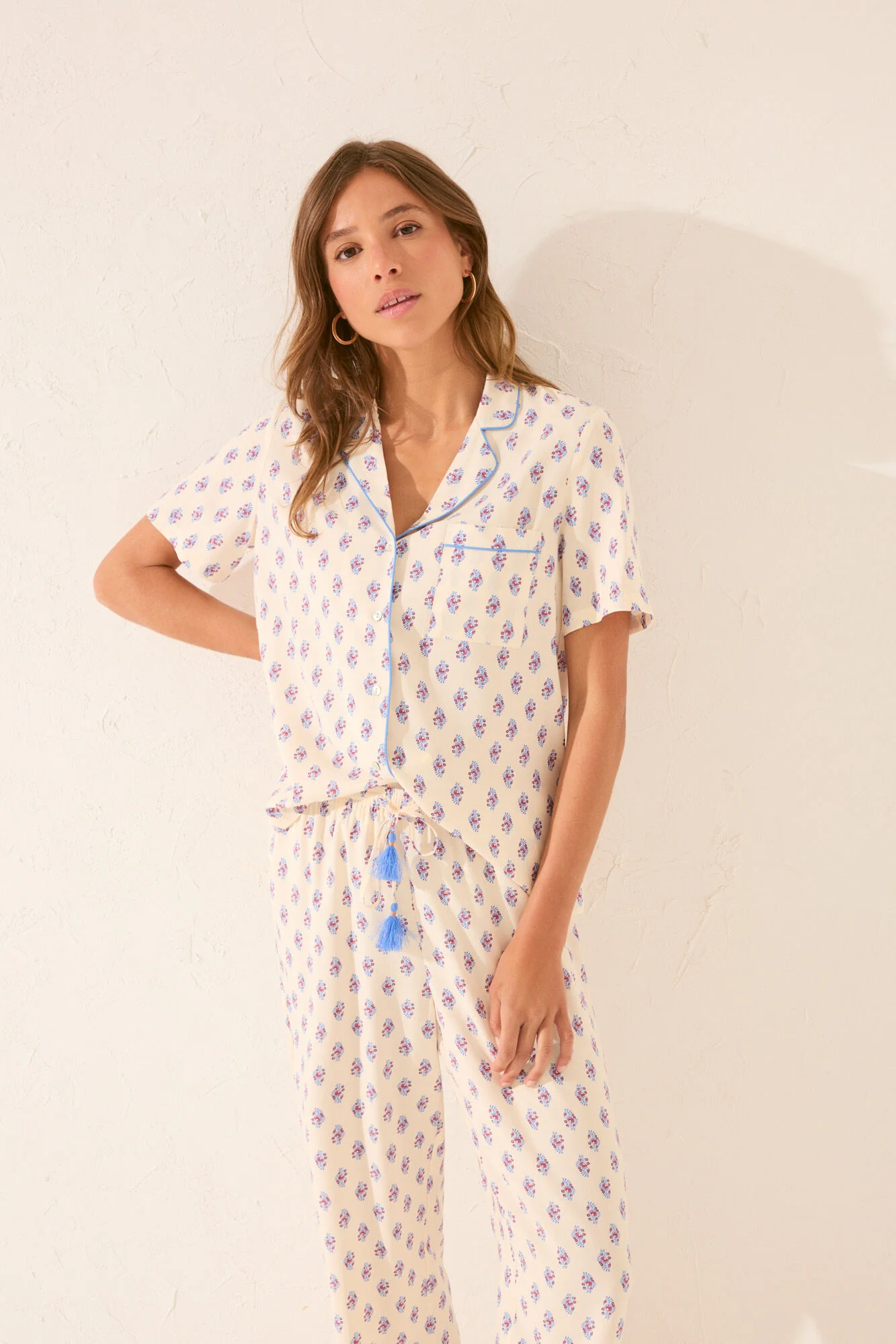 Long beige viscose classic pyjamas - Image 5