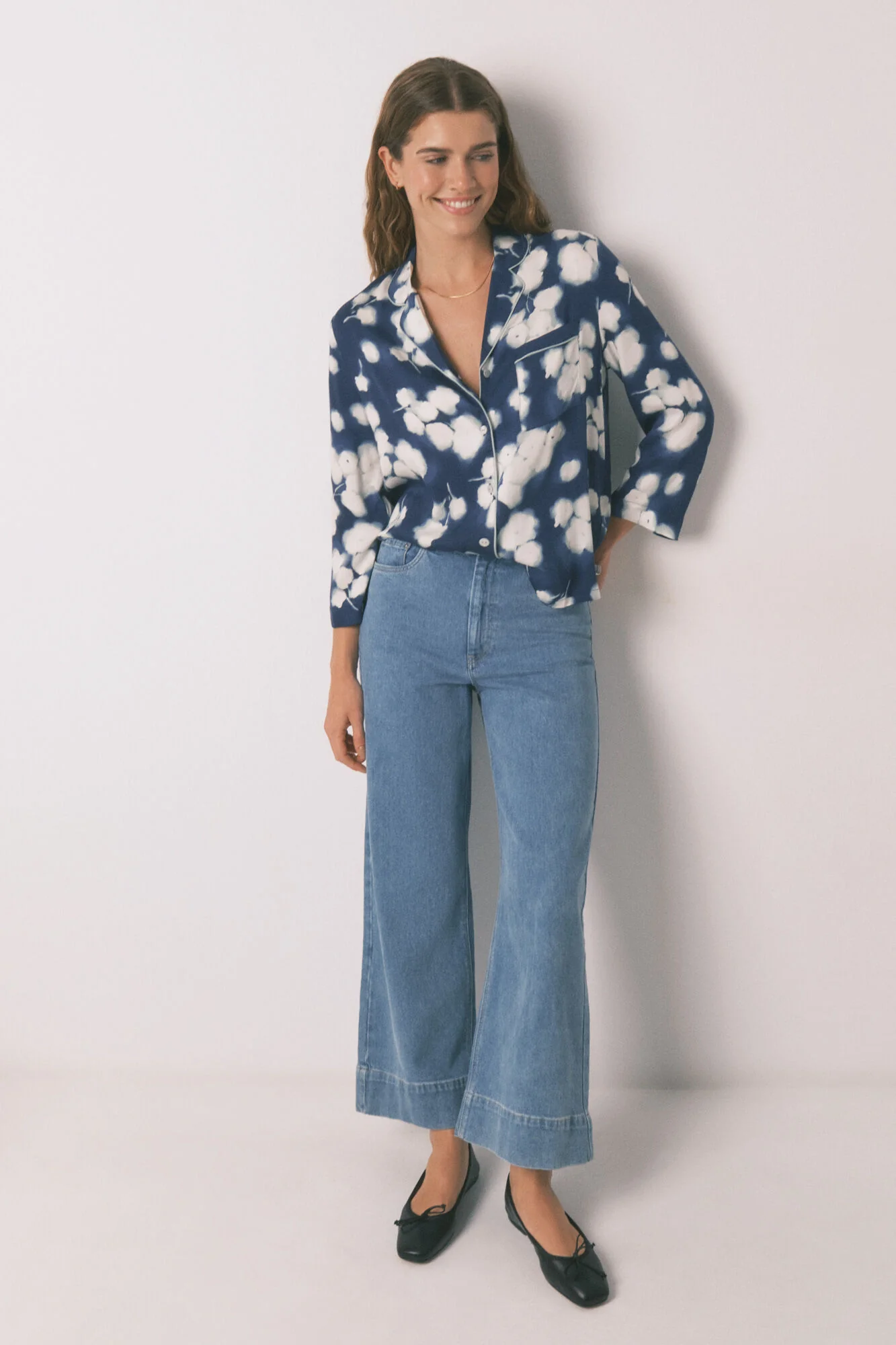 Long blue floral viscose classic pyjamas - Image 7