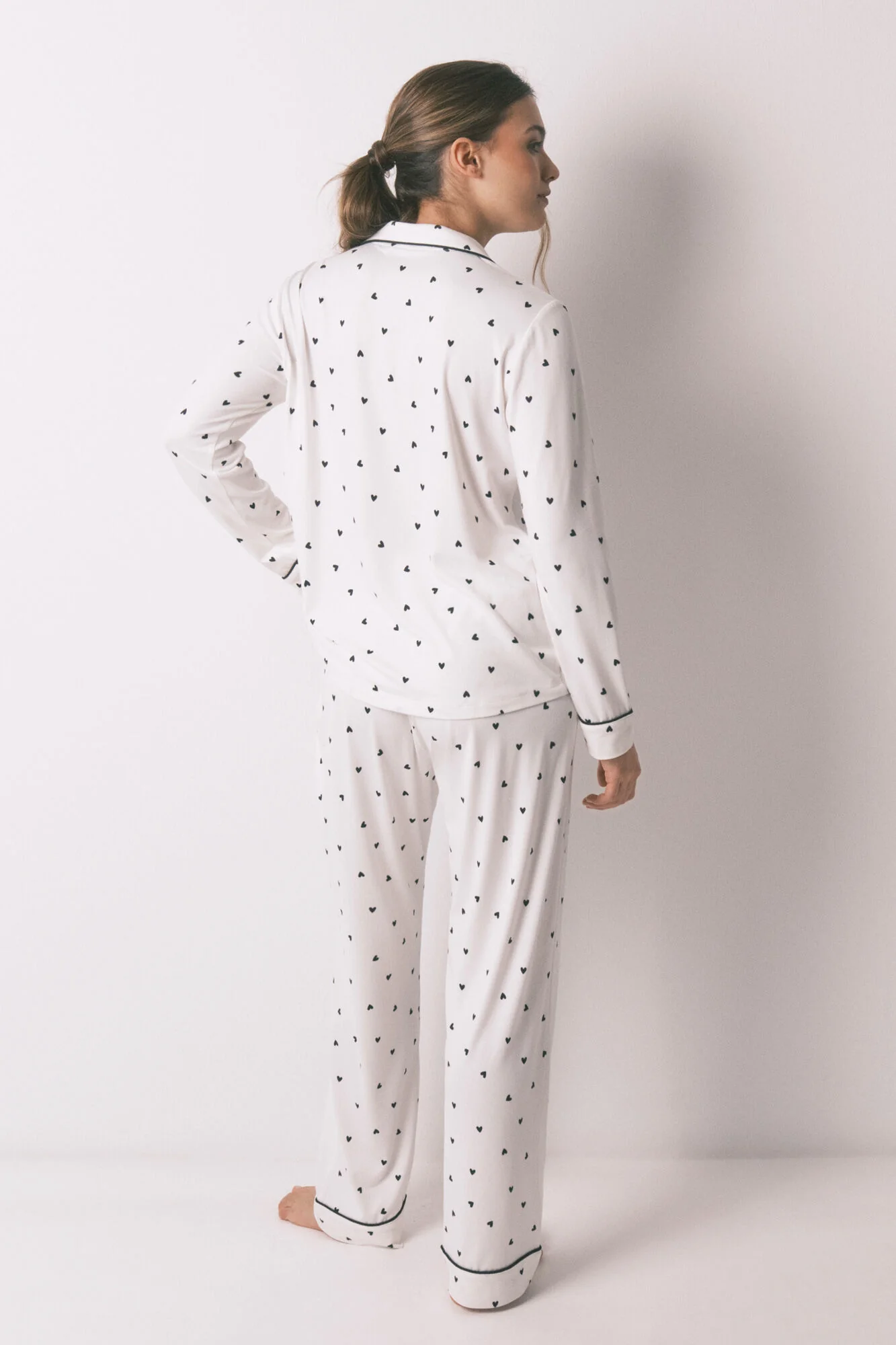 Long classic heart print pyjamas - Image 5