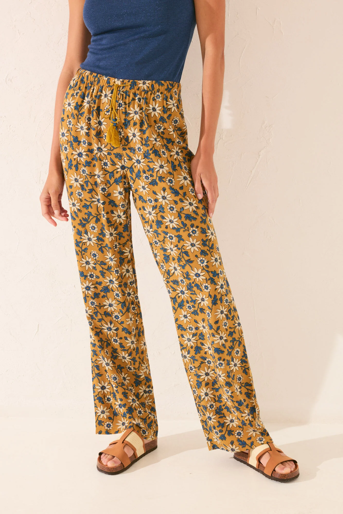 Long floral print trouser - Image 2